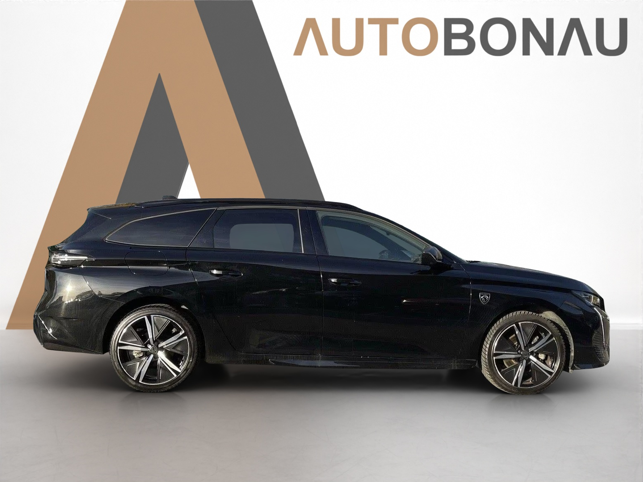 listing desktop thumbnail image 21