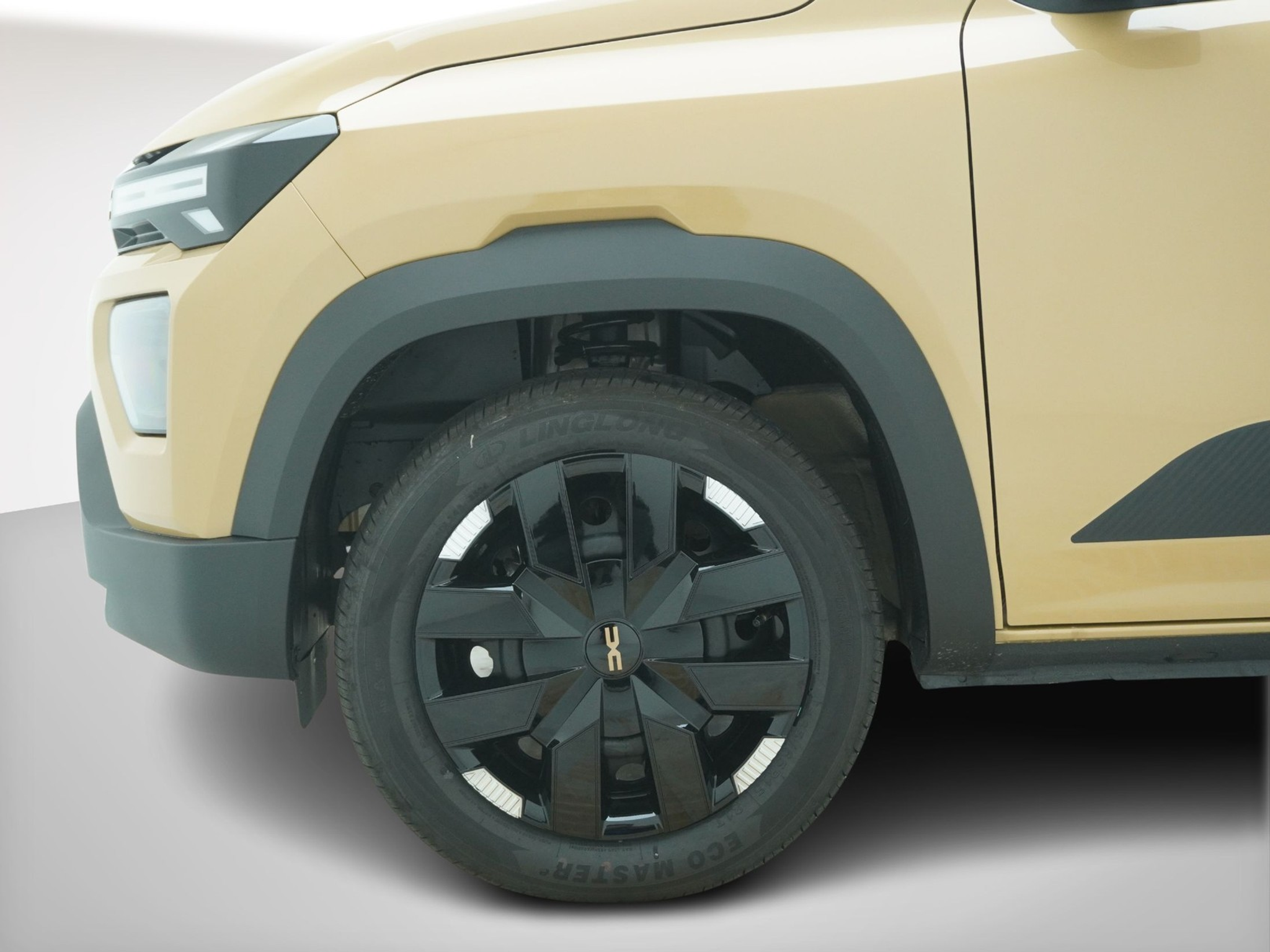 listing desktop thumbnail image 9