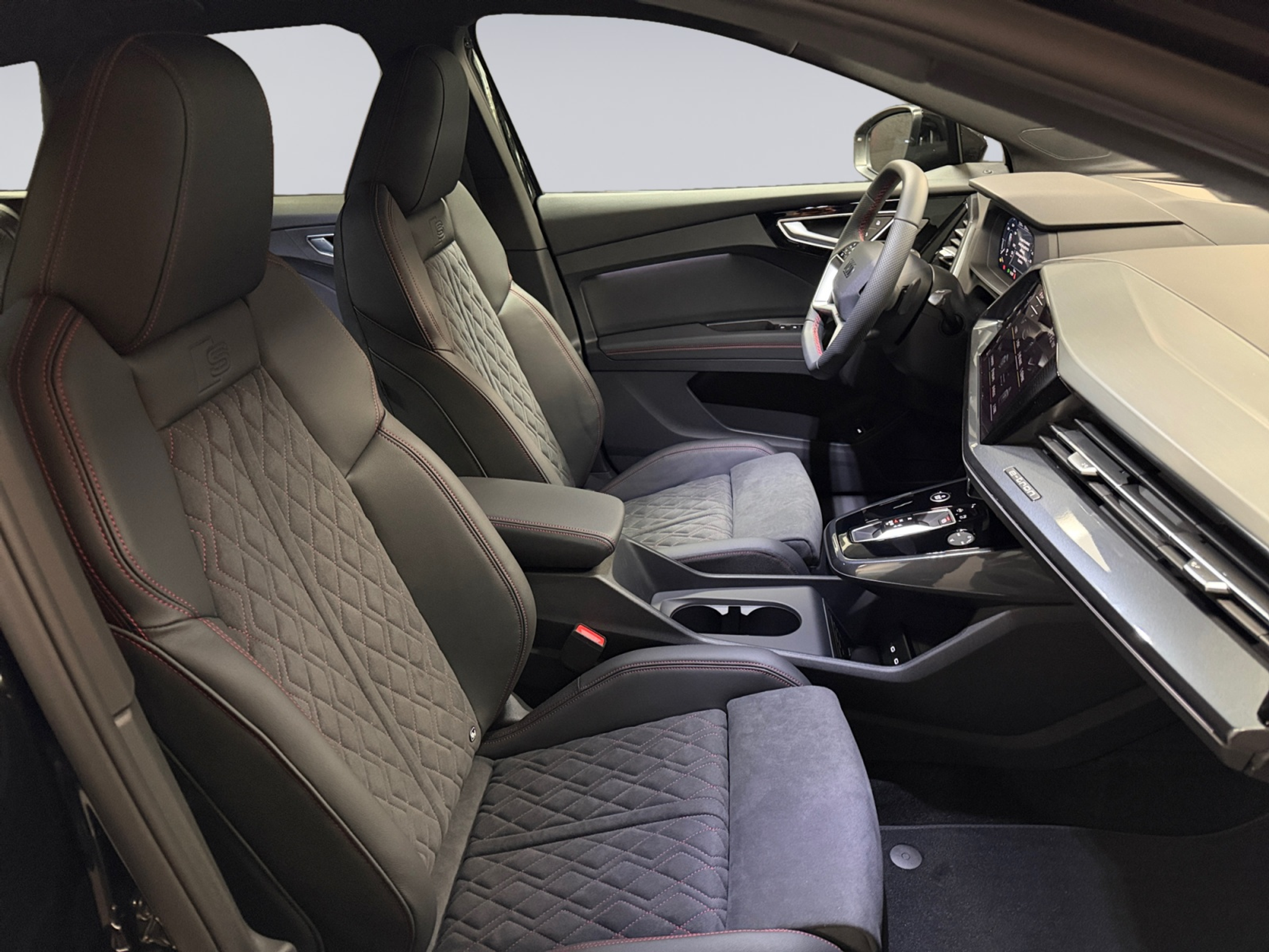 listing desktop thumbnail image 12