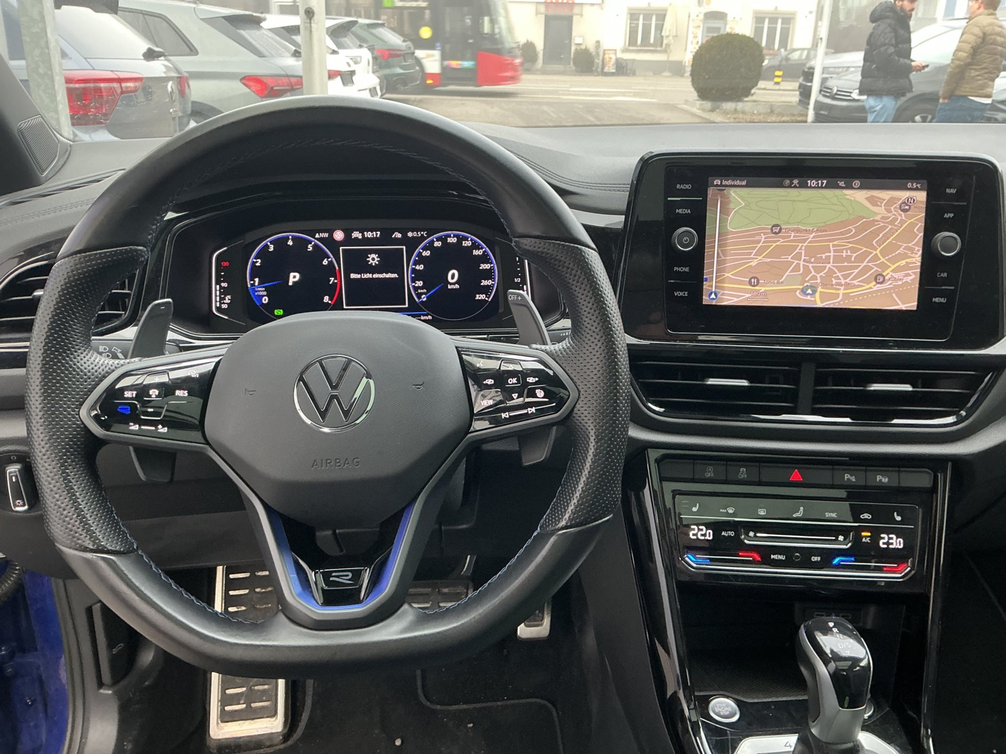 listing desktop thumbnail image 9