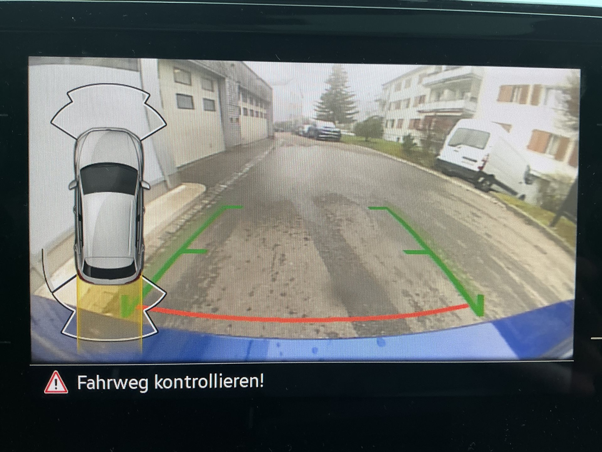 listing desktop thumbnail image 18