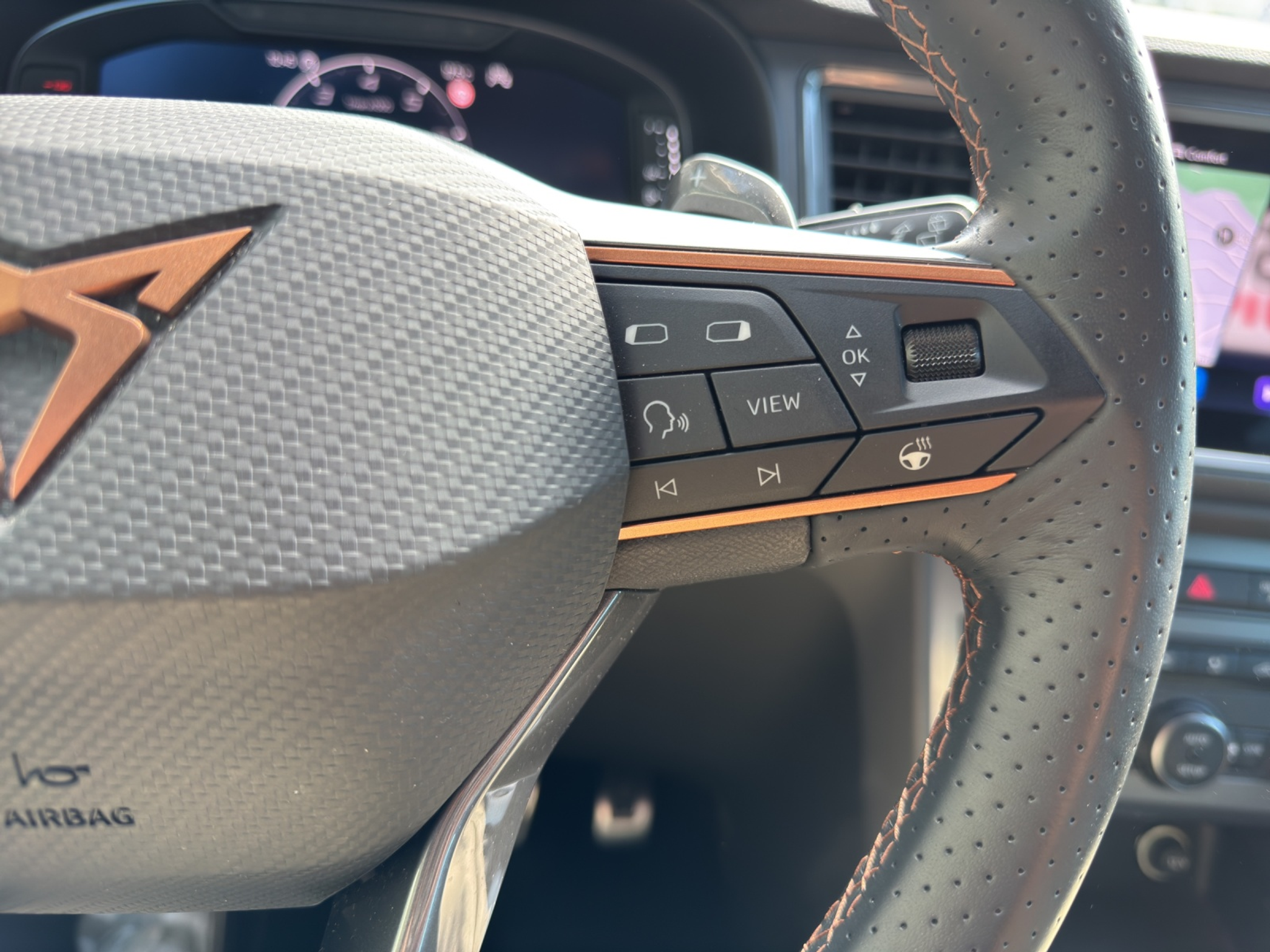 listing desktop thumbnail image 10