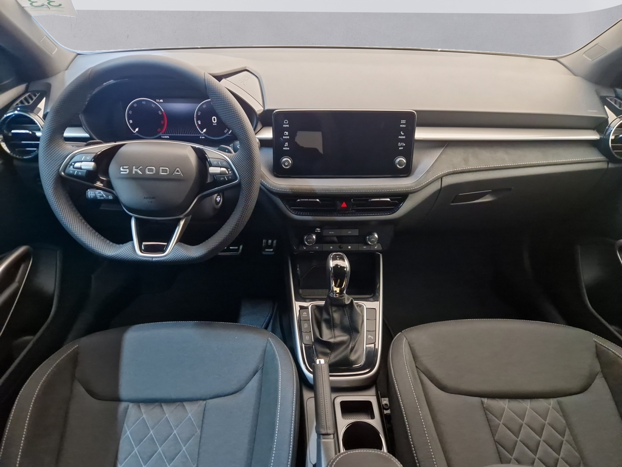 listing desktop thumbnail image 9