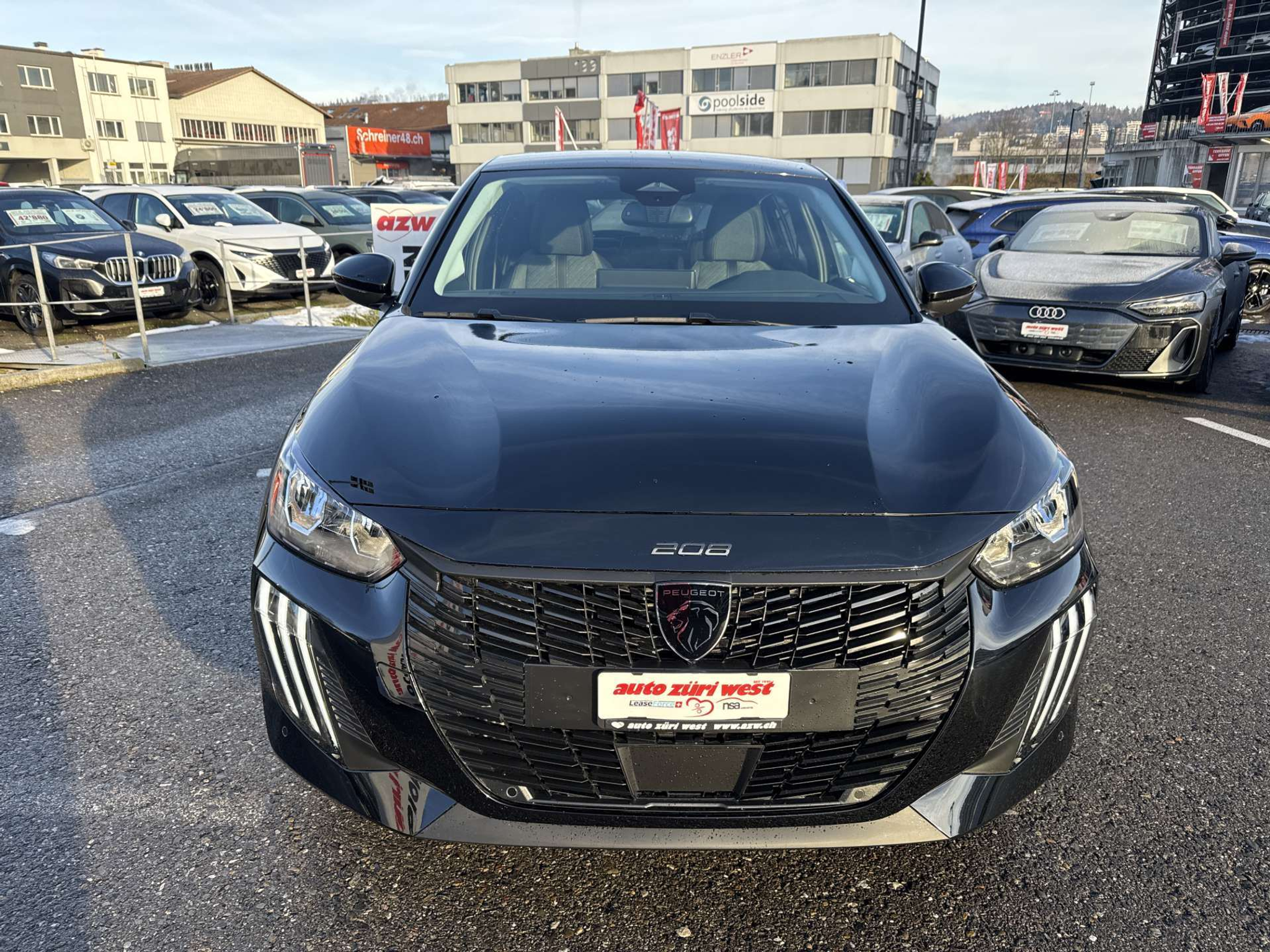 listing desktop thumbnail image 13