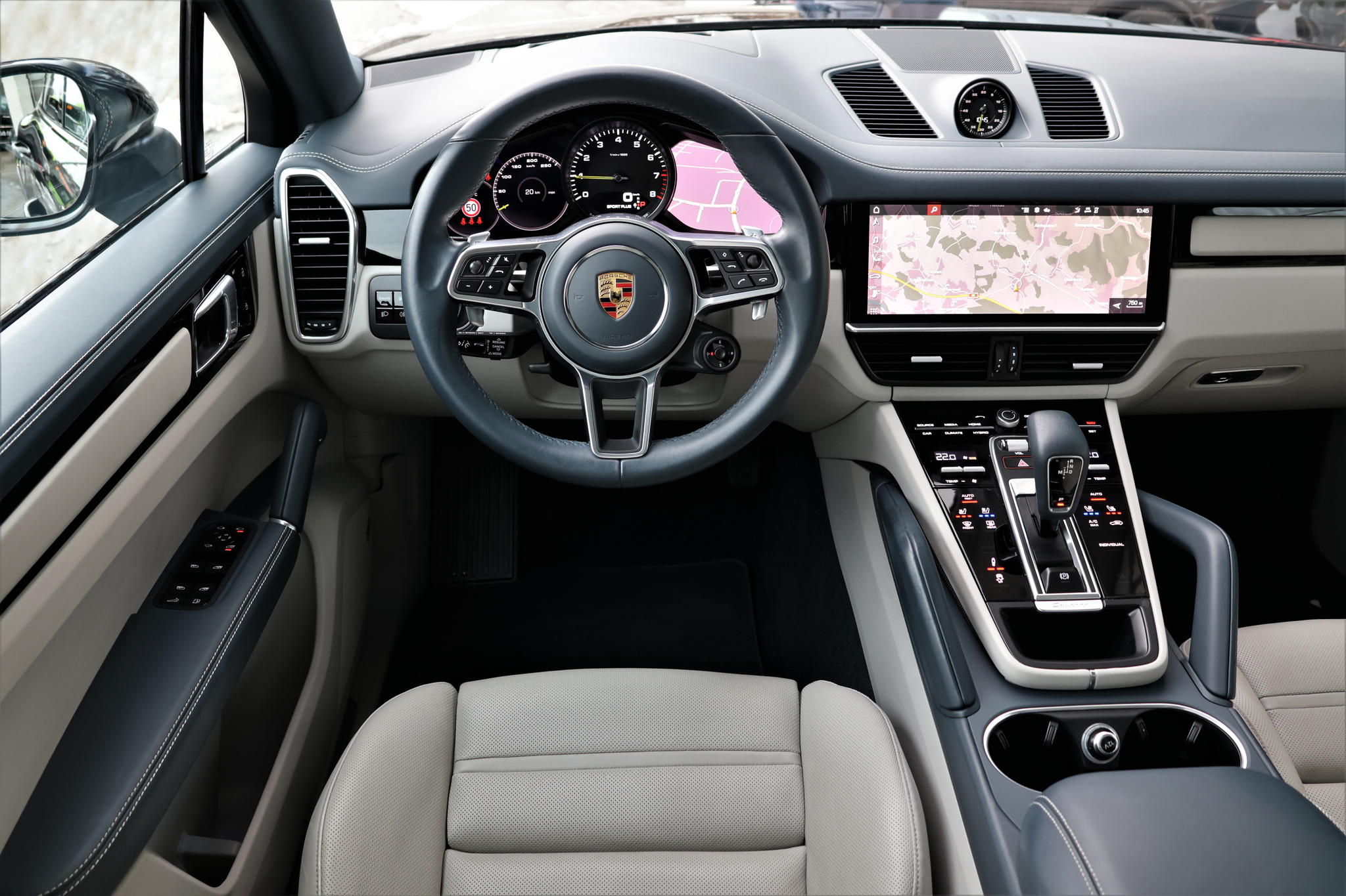 listing desktop thumbnail image 13