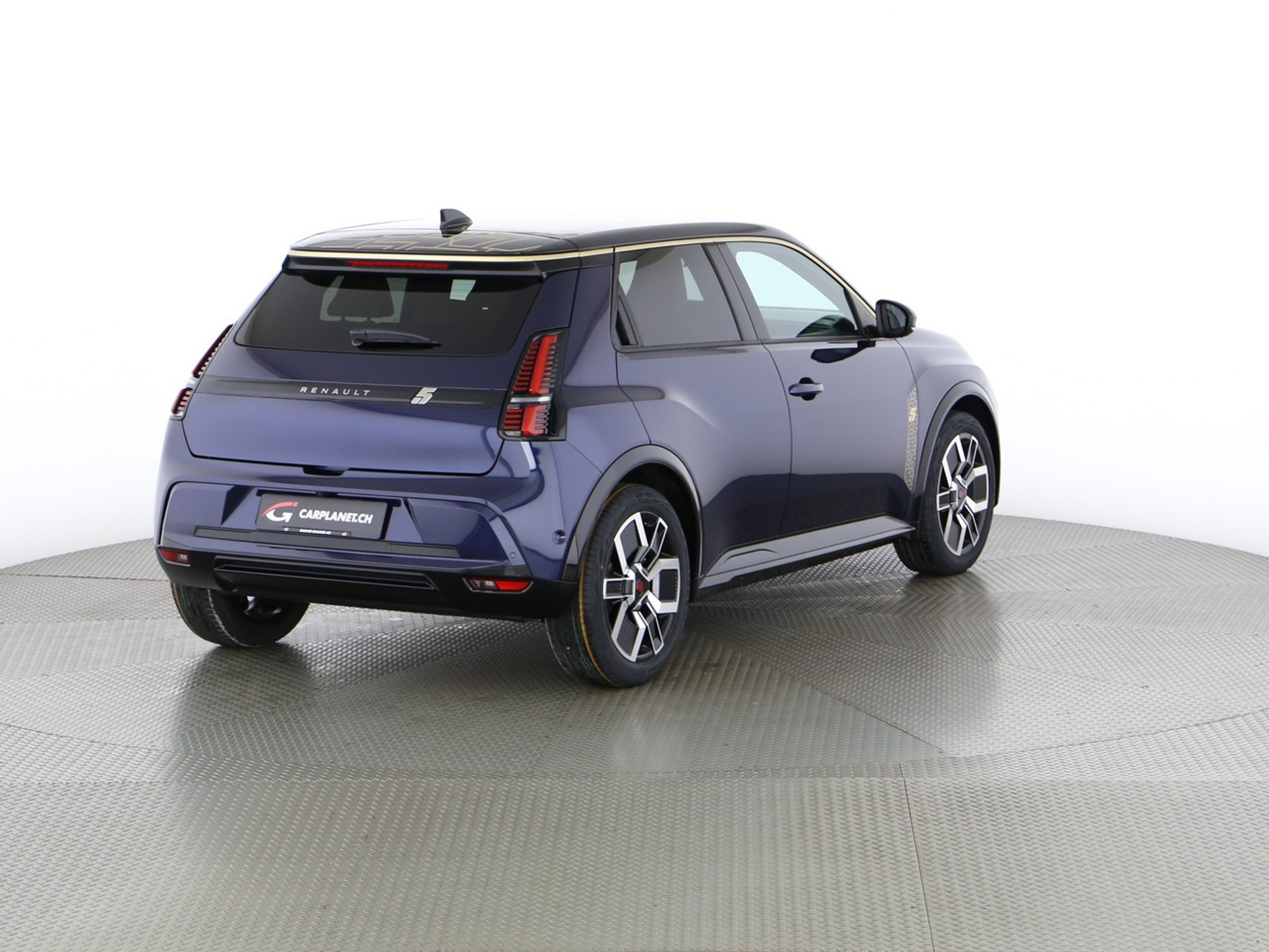 listing desktop thumbnail image 2