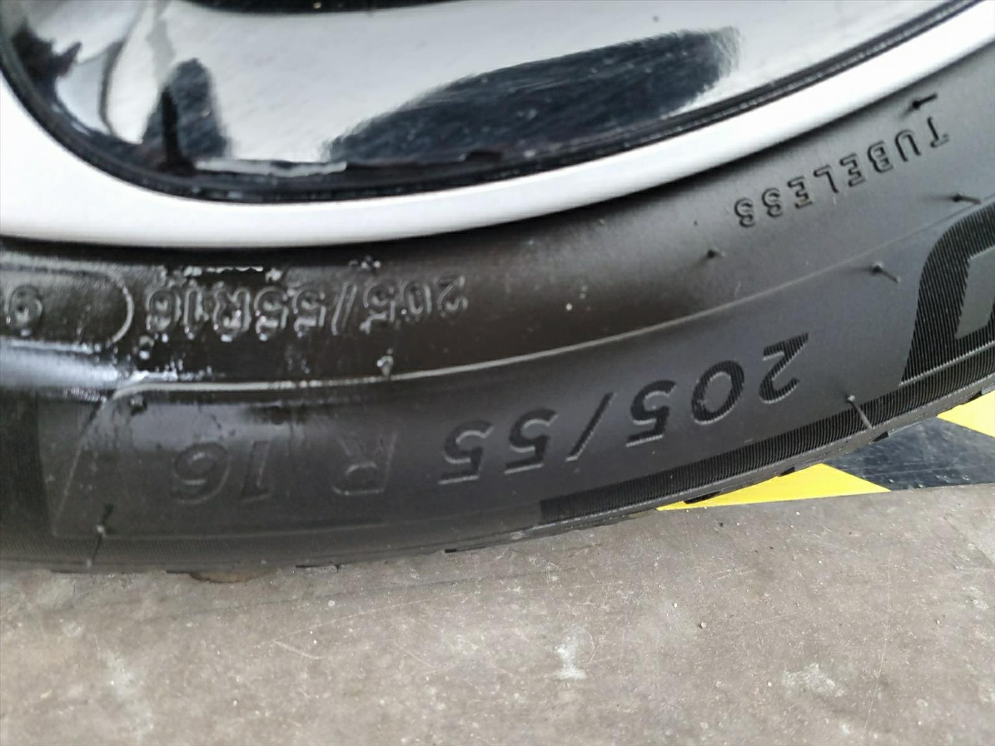 listing desktop thumbnail image 12