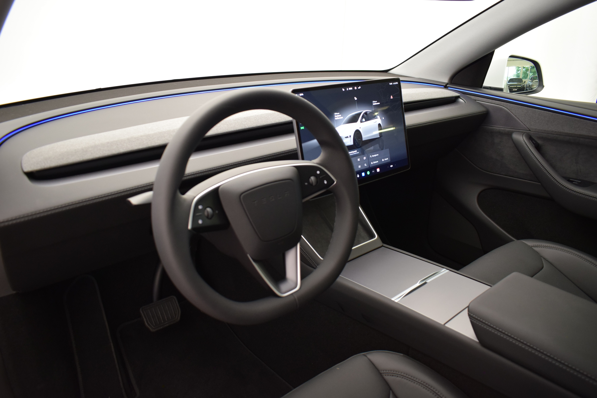 listing desktop thumbnail image 13