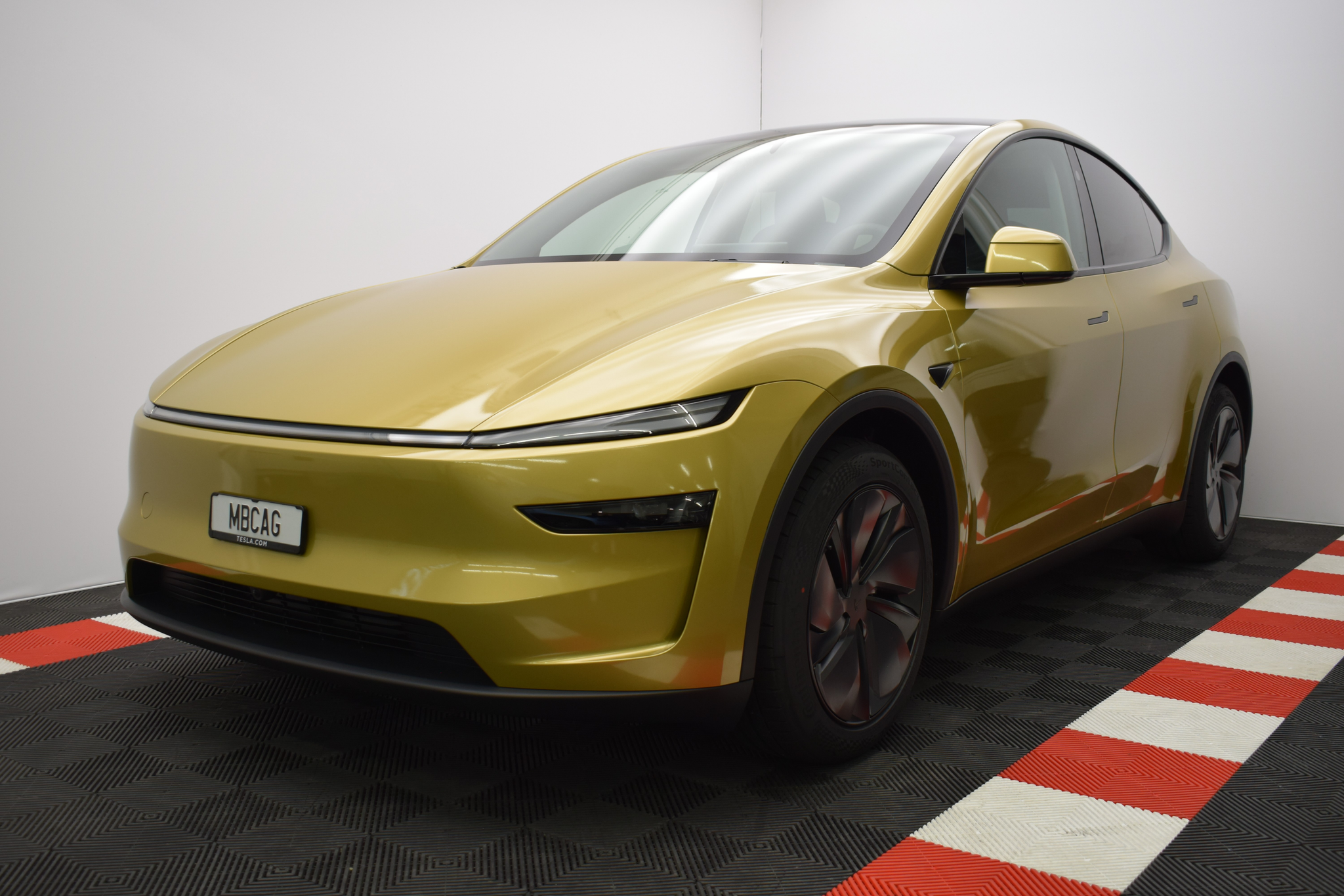 listing desktop thumbnail image 5