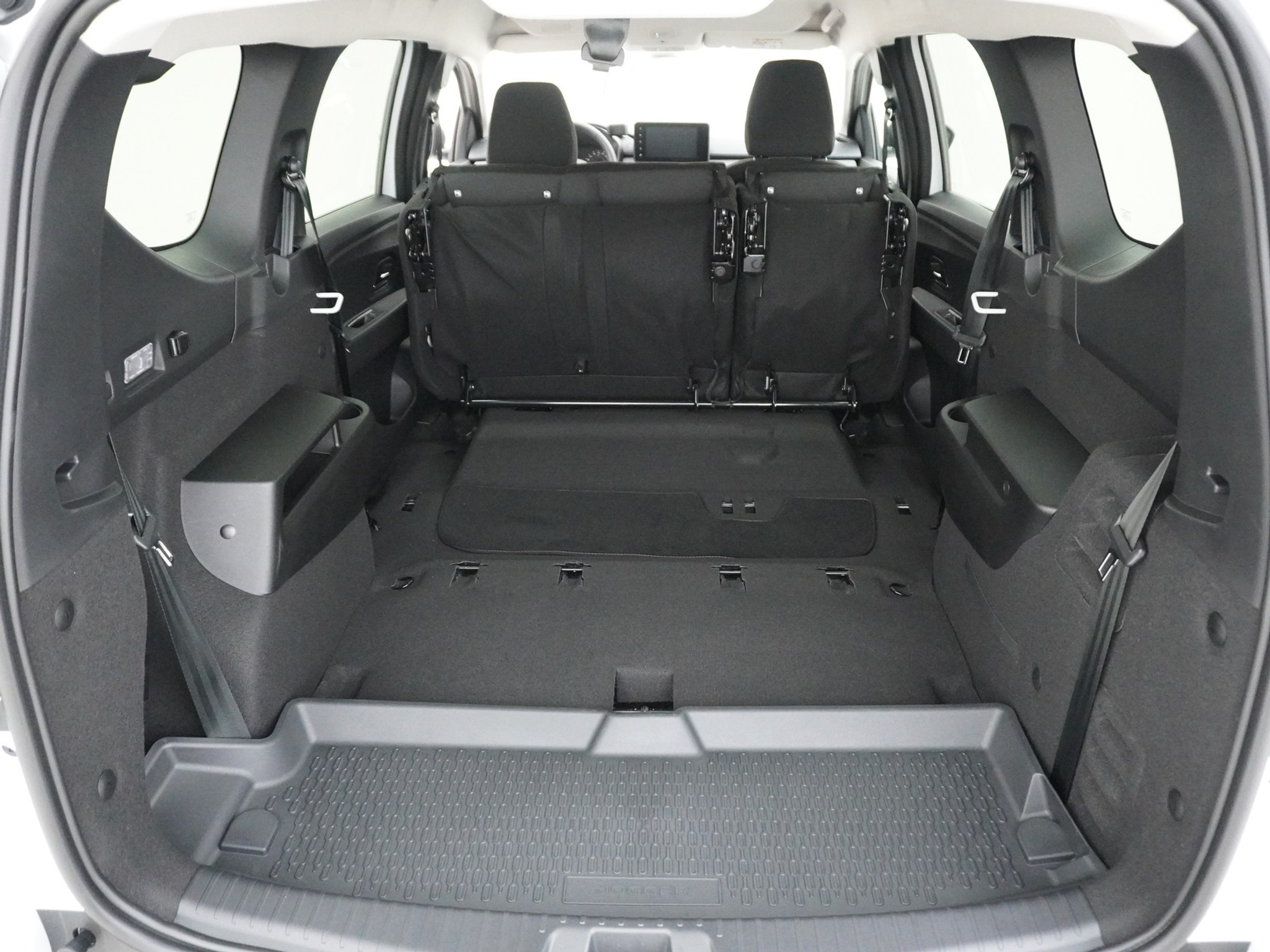 listing desktop thumbnail image 20