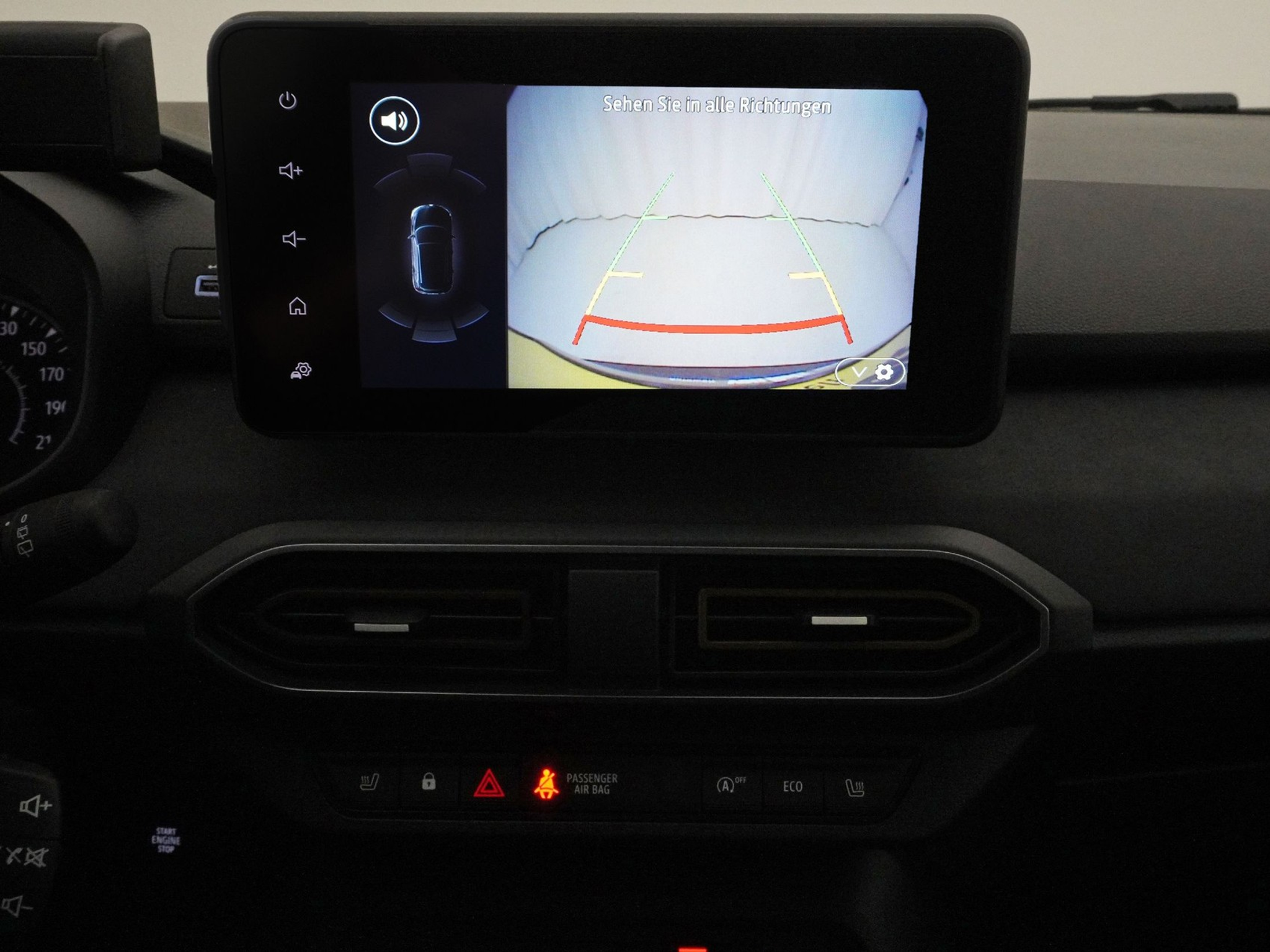 listing desktop thumbnail image 17