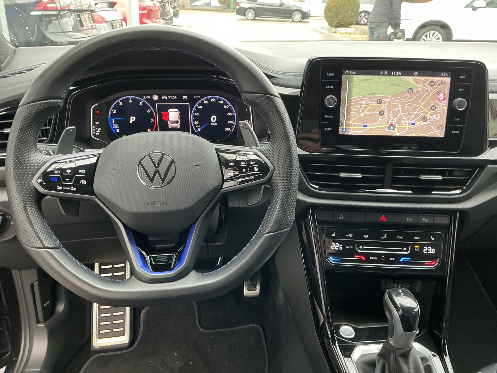 listing desktop thumbnail image 8