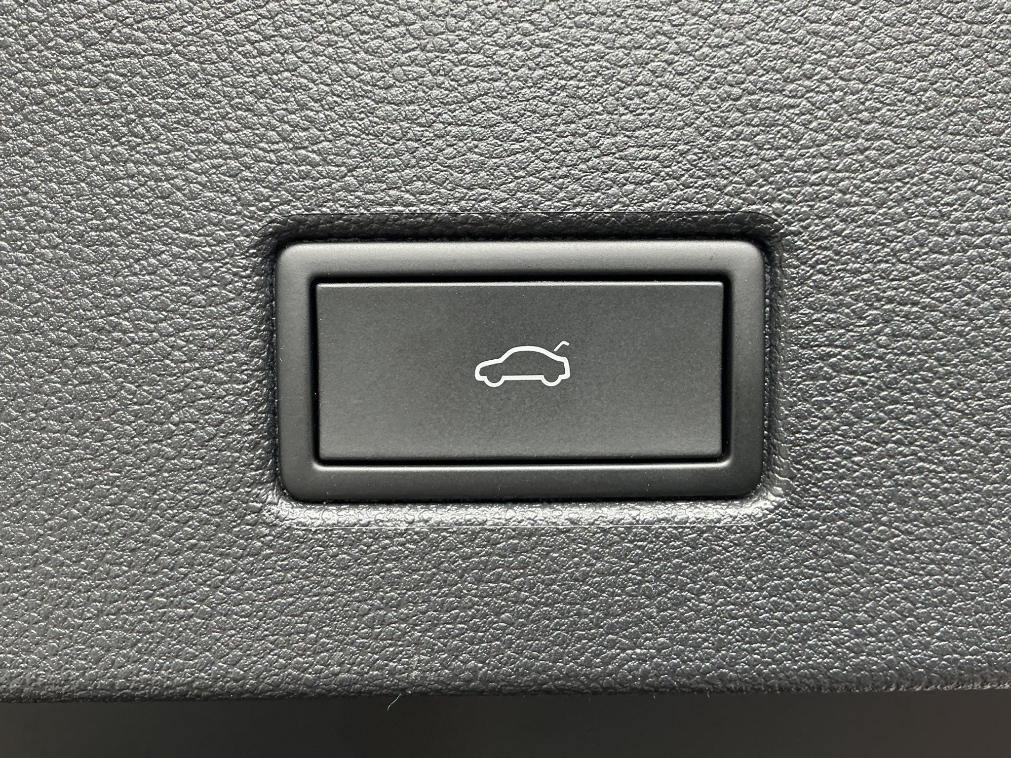 listing desktop thumbnail image 27