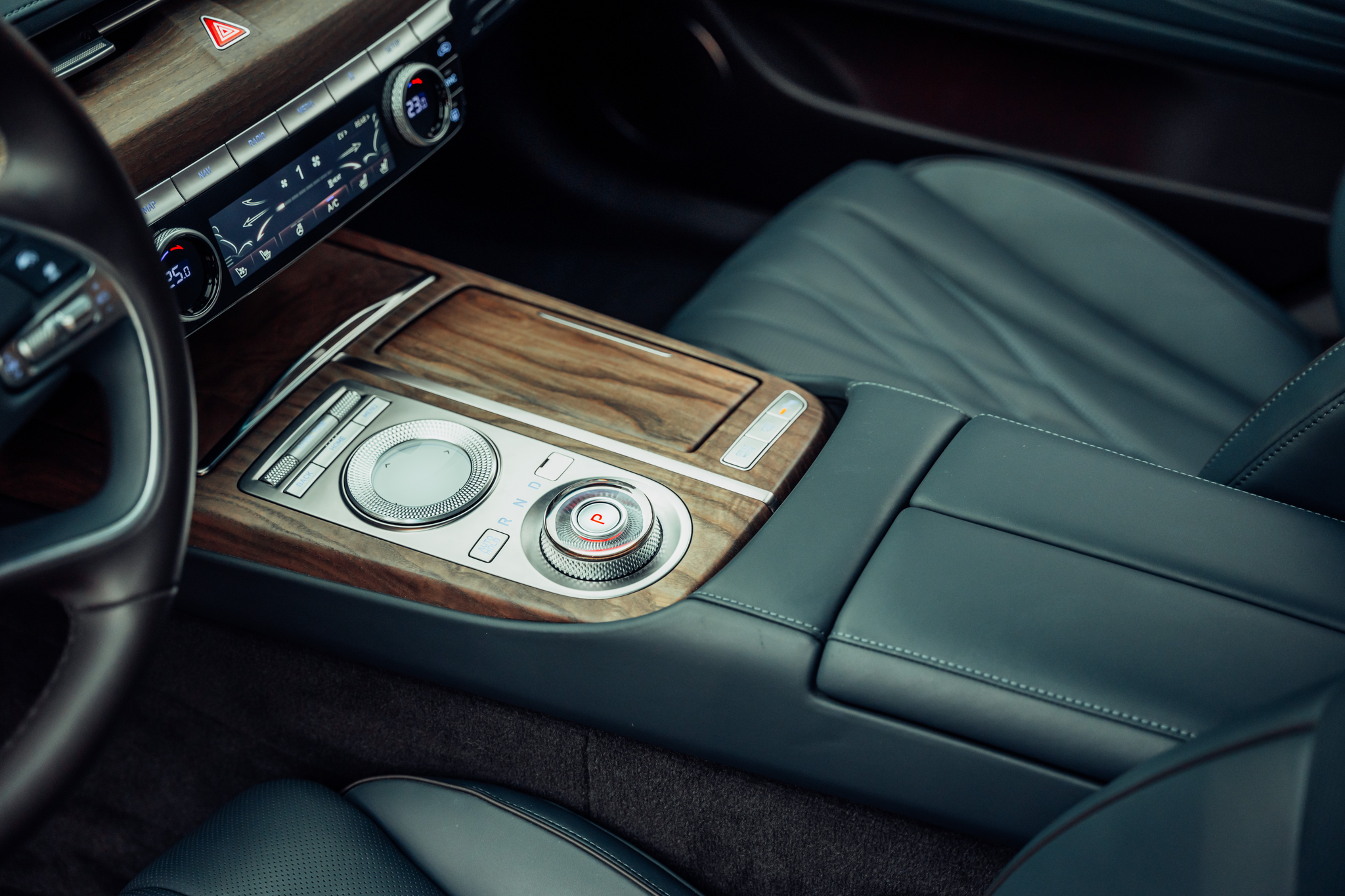 listing desktop thumbnail image 10