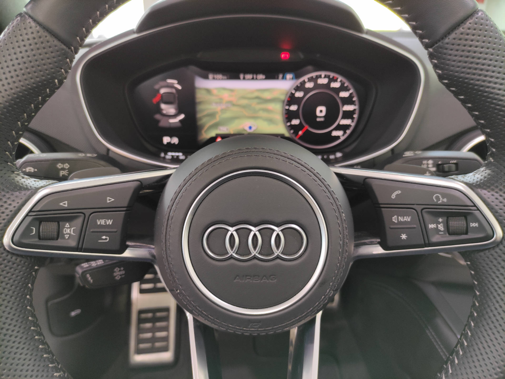 listing desktop thumbnail image 5