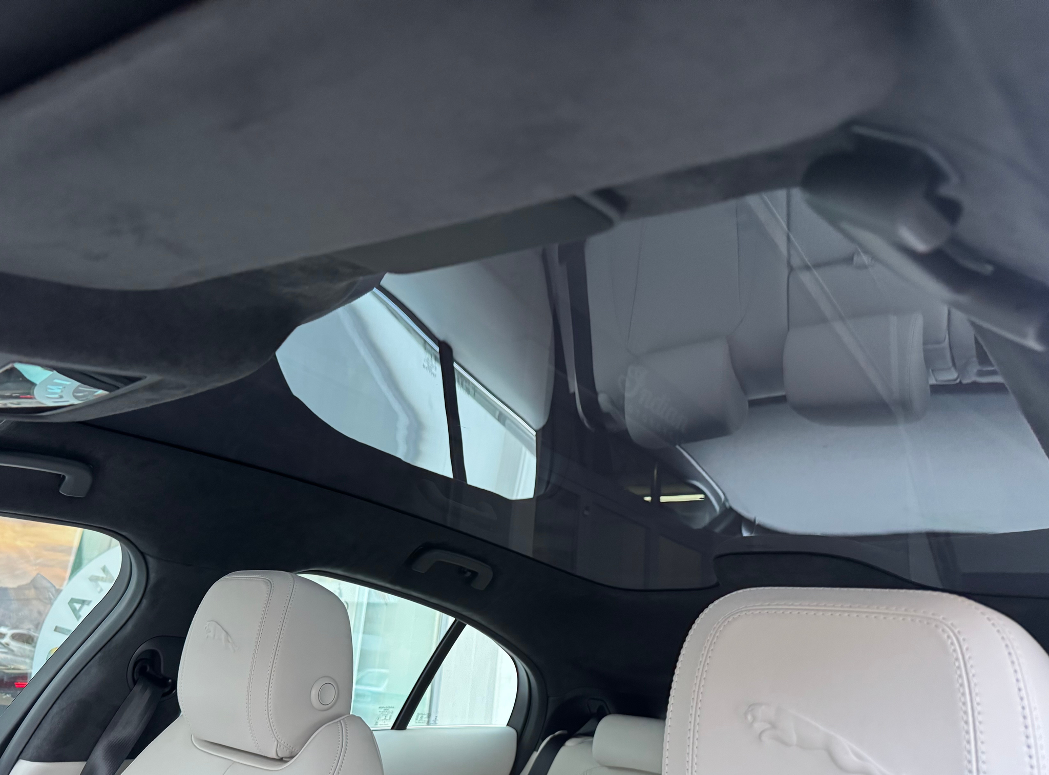 listing desktop thumbnail image 9