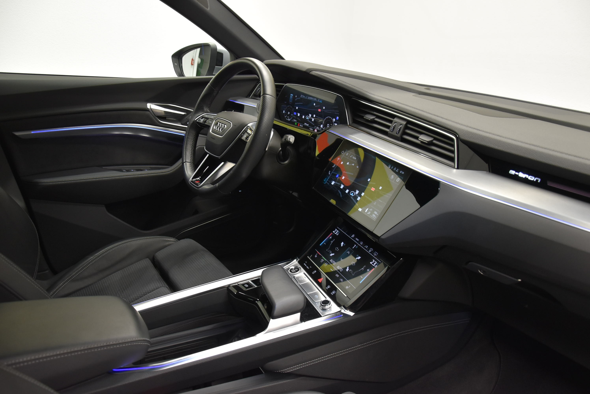 listing desktop thumbnail image 3