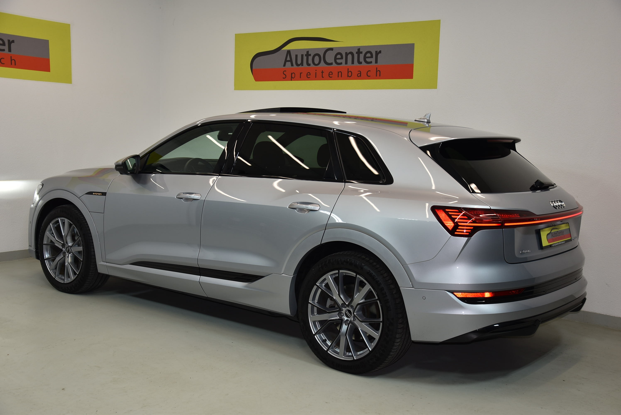 listing desktop thumbnail image 13