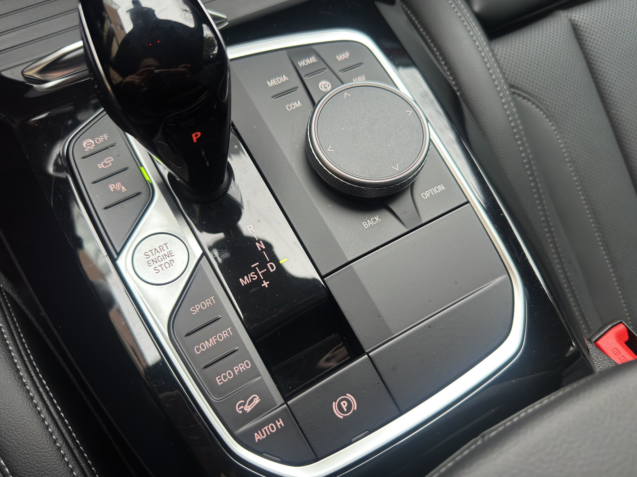 listing desktop thumbnail image 20