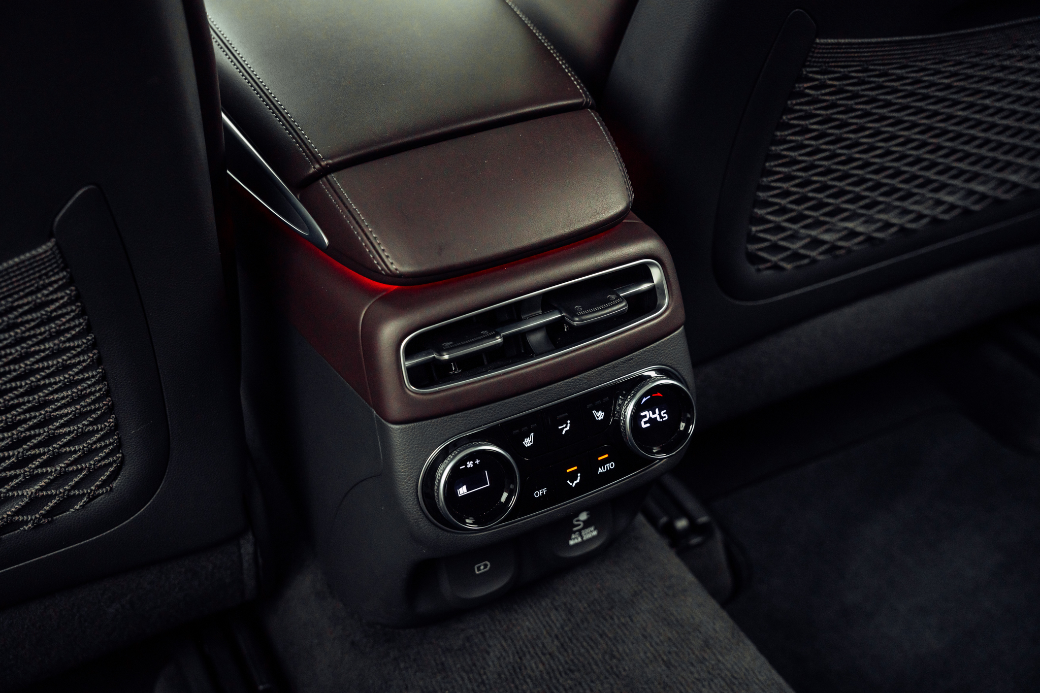 listing desktop thumbnail image 12