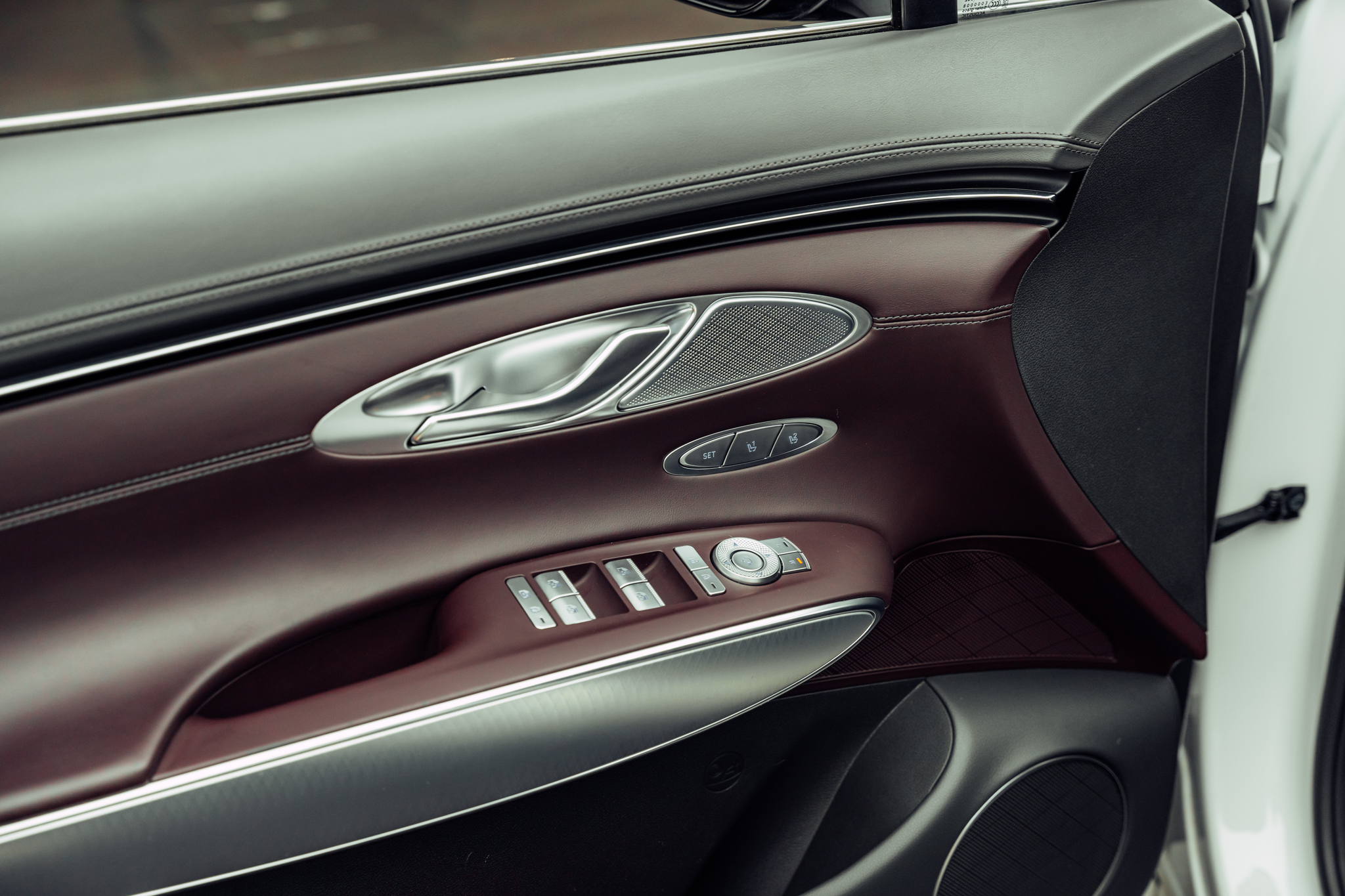 listing desktop thumbnail image 13