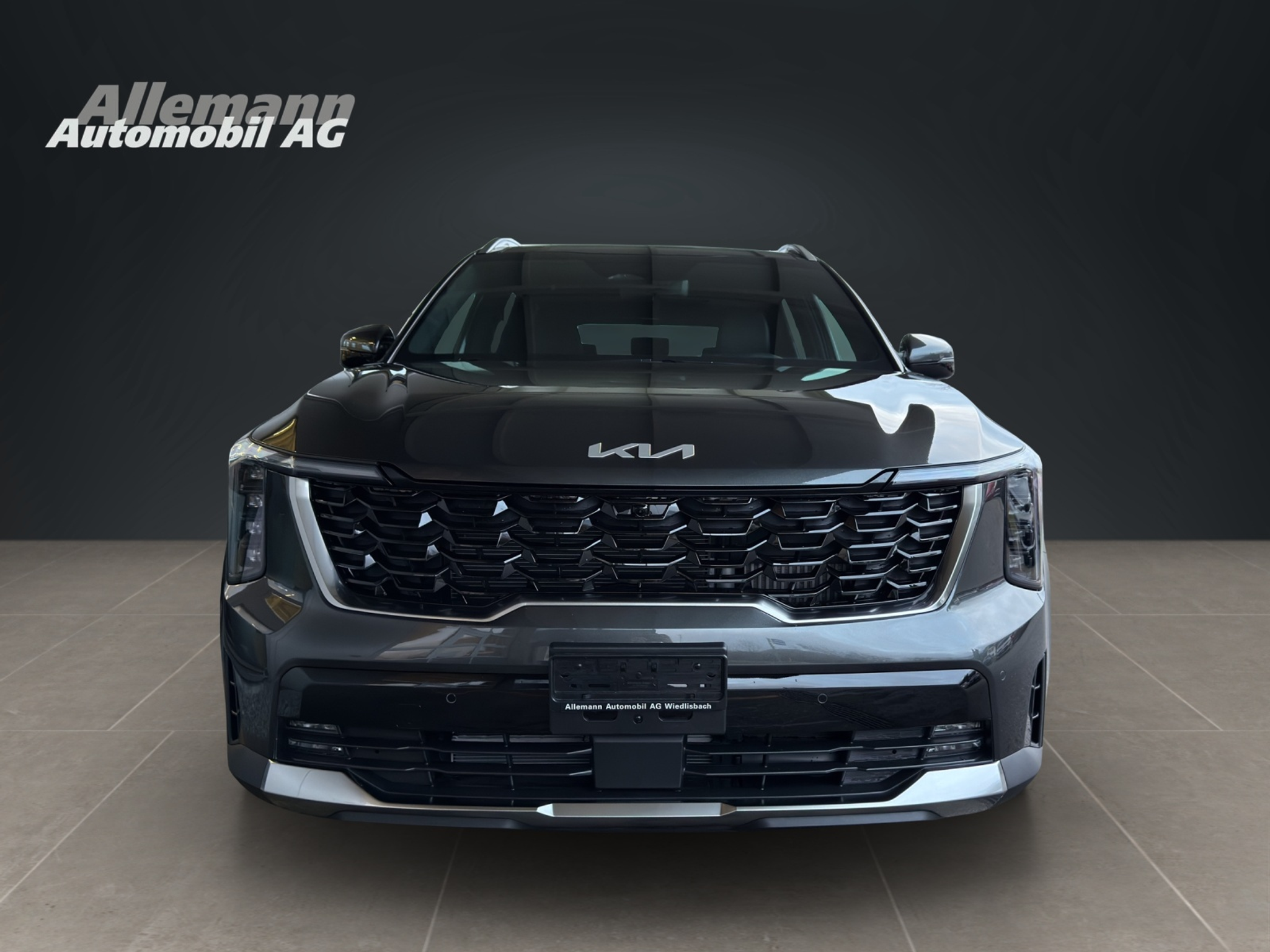 listing desktop thumbnail image 1