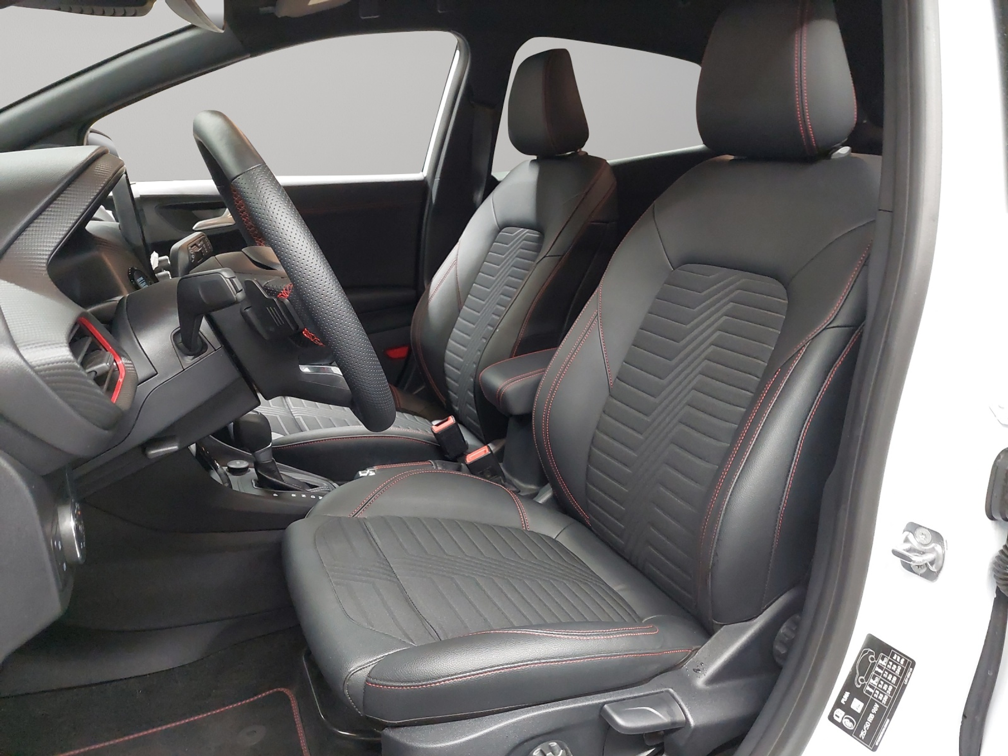 listing desktop thumbnail image 5