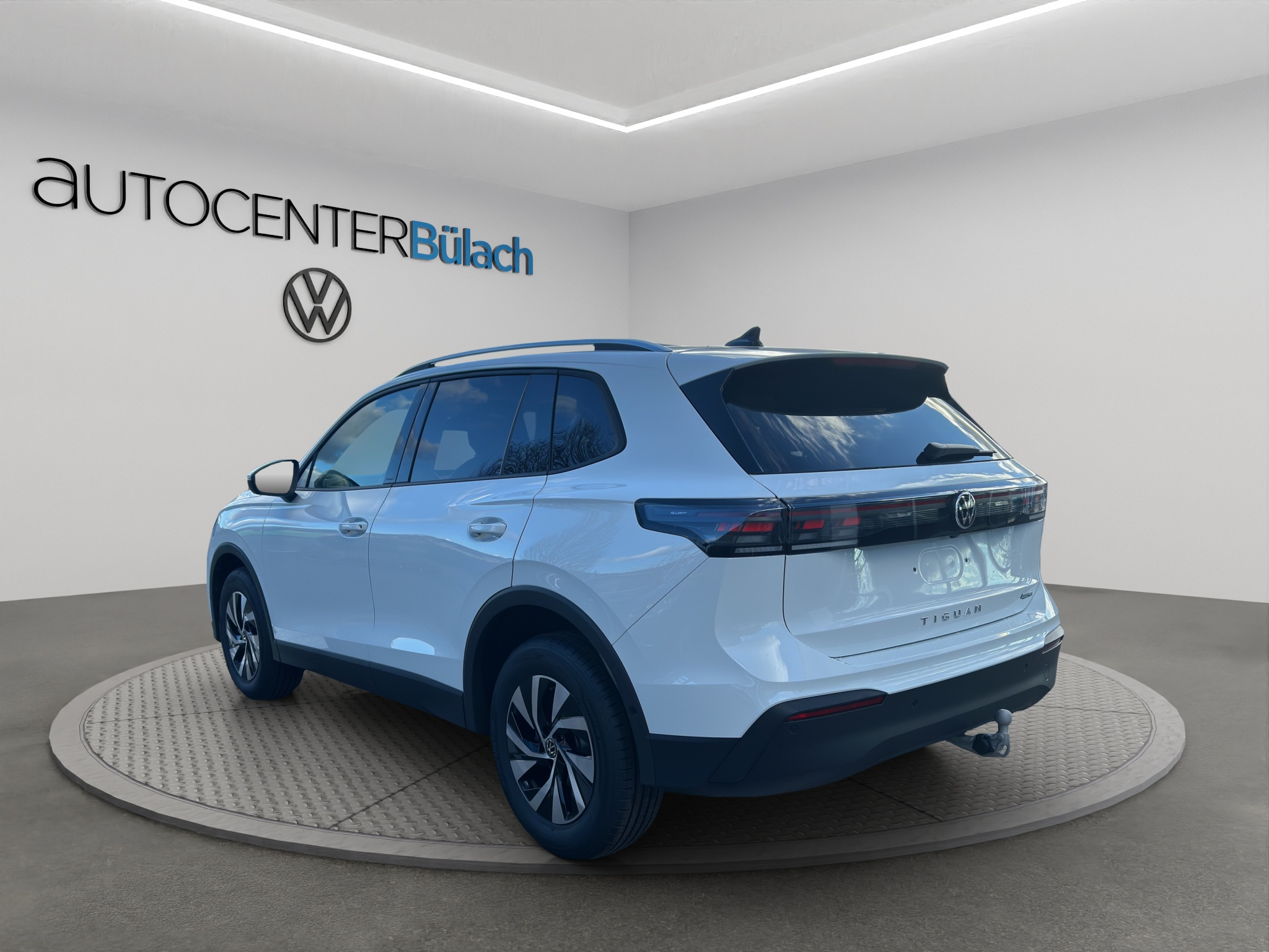 listing desktop thumbnail image 6