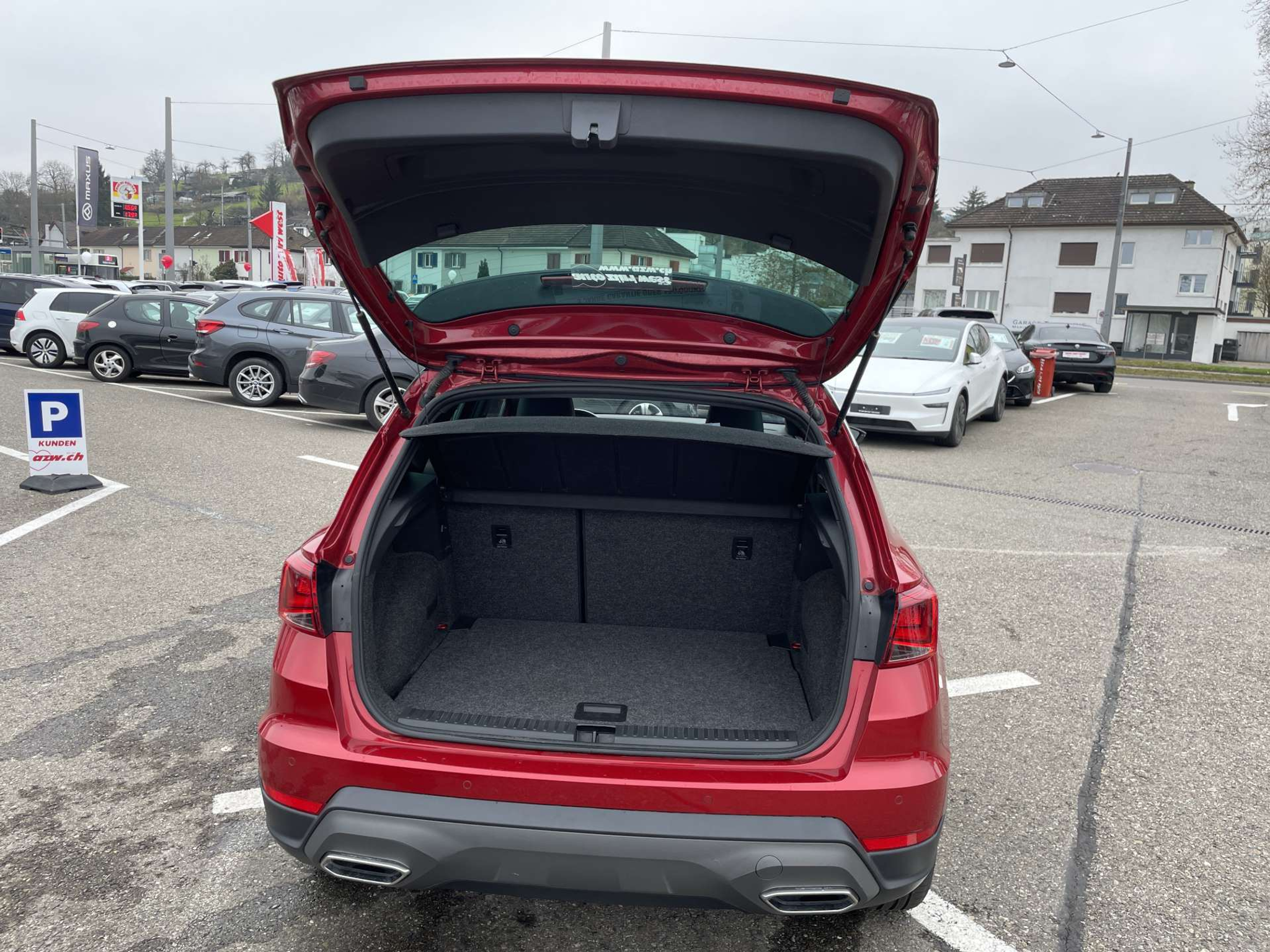 listing desktop thumbnail image 7