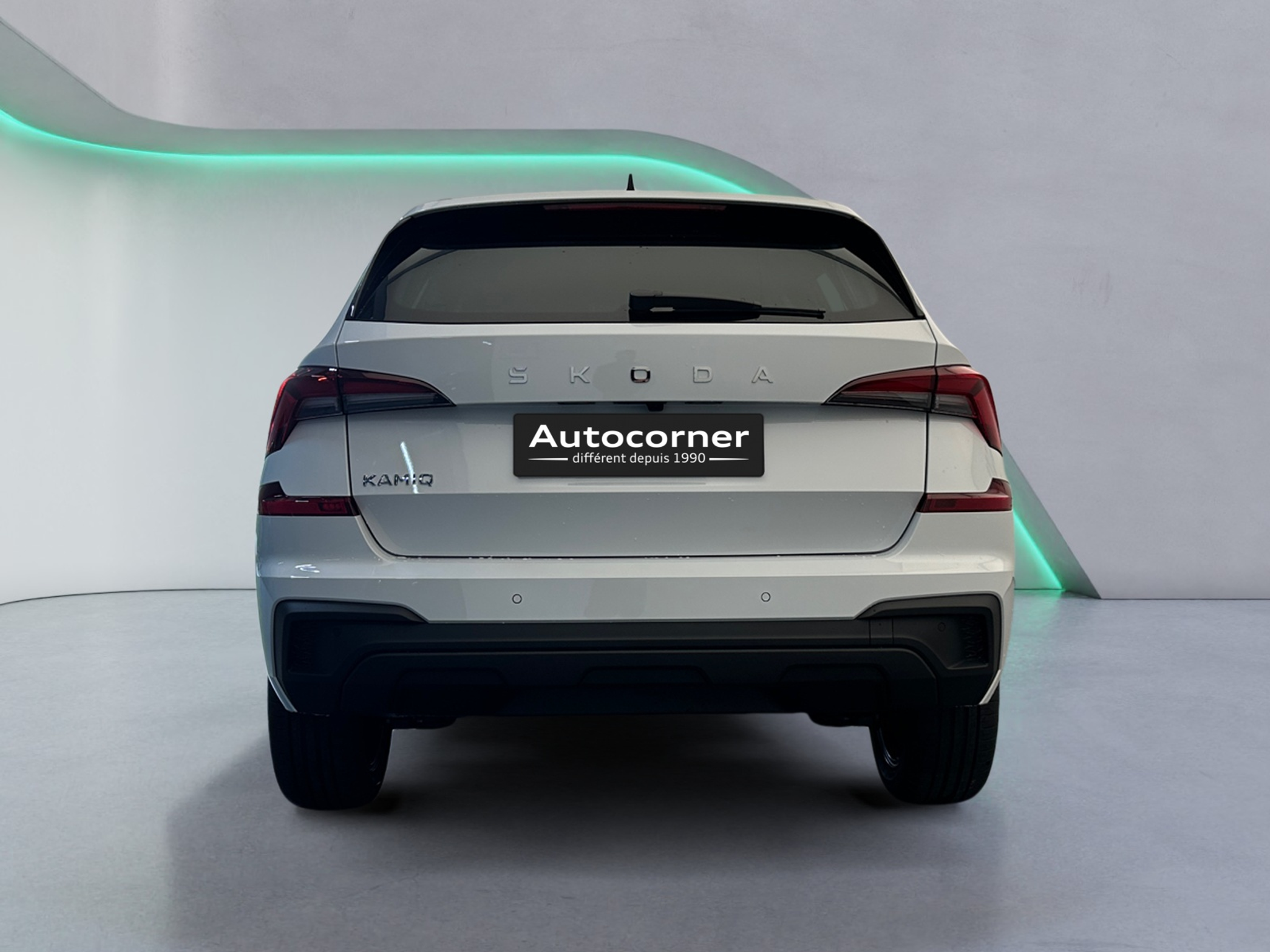 listing desktop thumbnail image 3