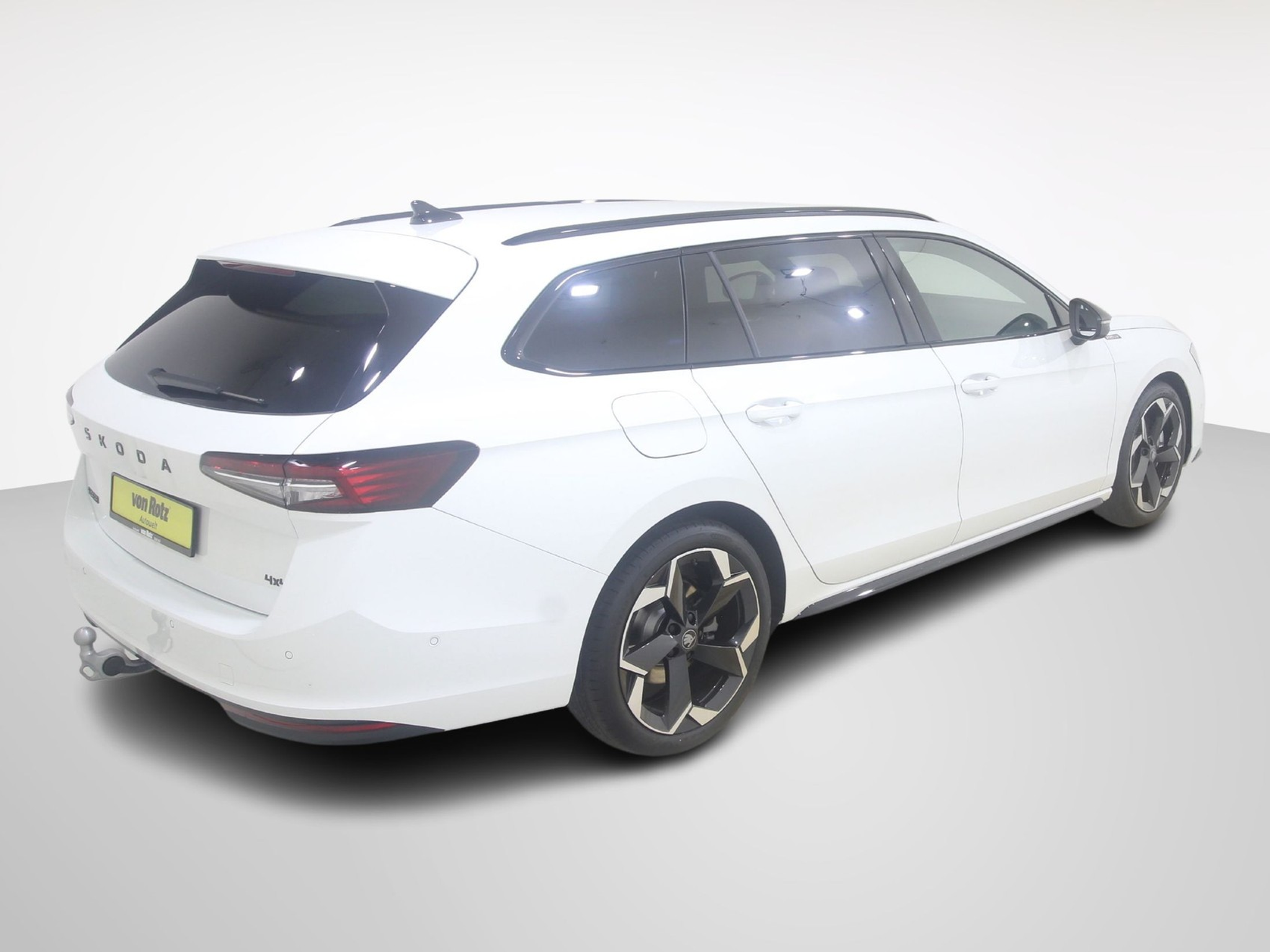 listing desktop thumbnail image 4