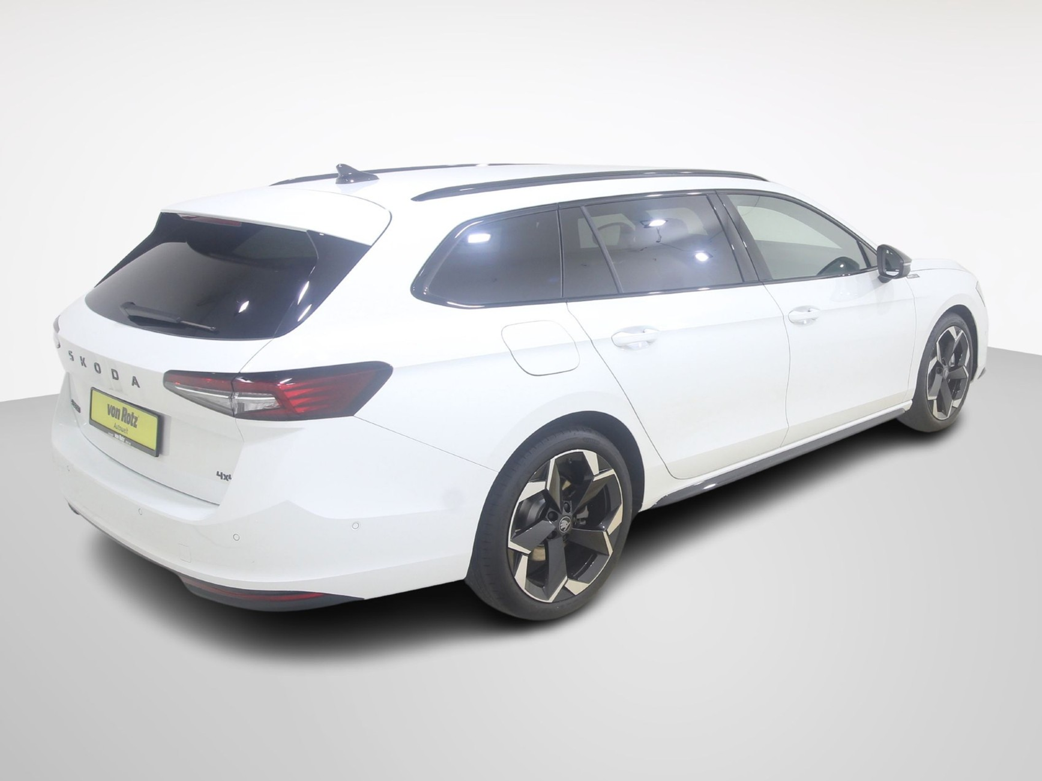 listing desktop thumbnail image 5