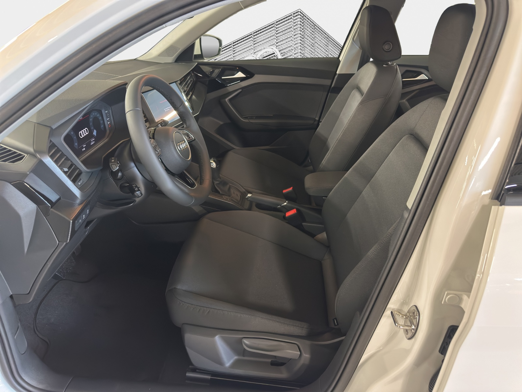 listing desktop thumbnail image 9