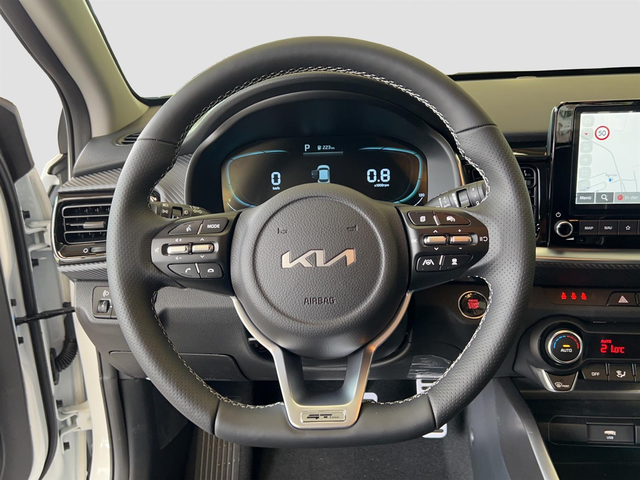 listing desktop thumbnail image 9