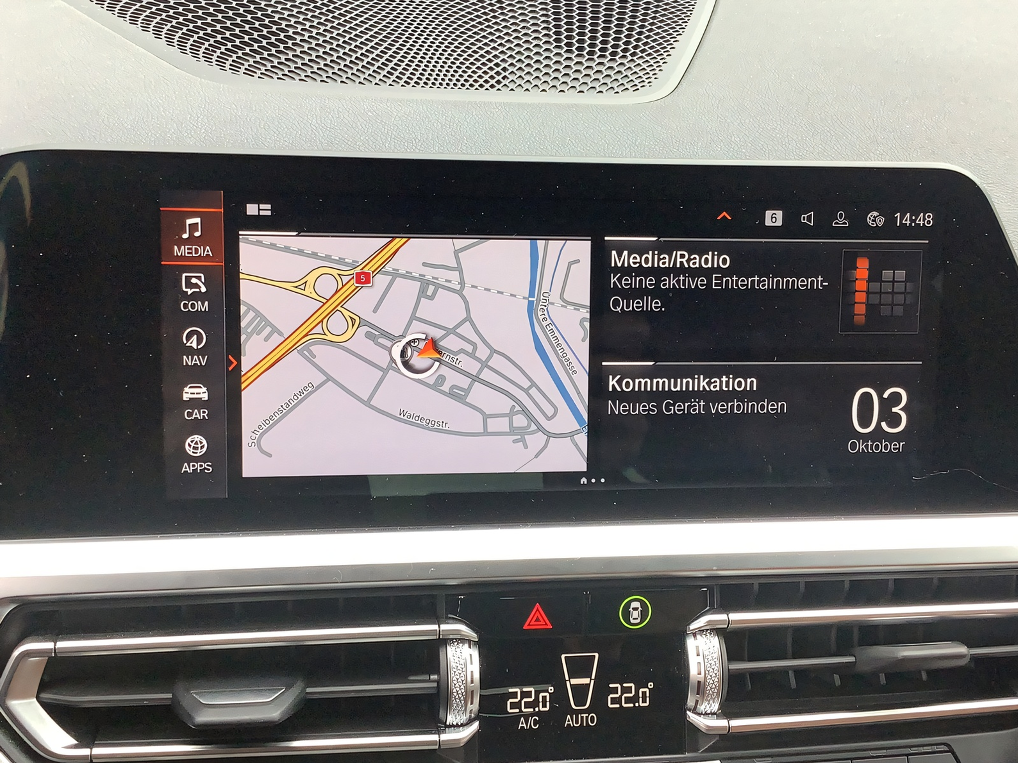 listing desktop thumbnail image 15