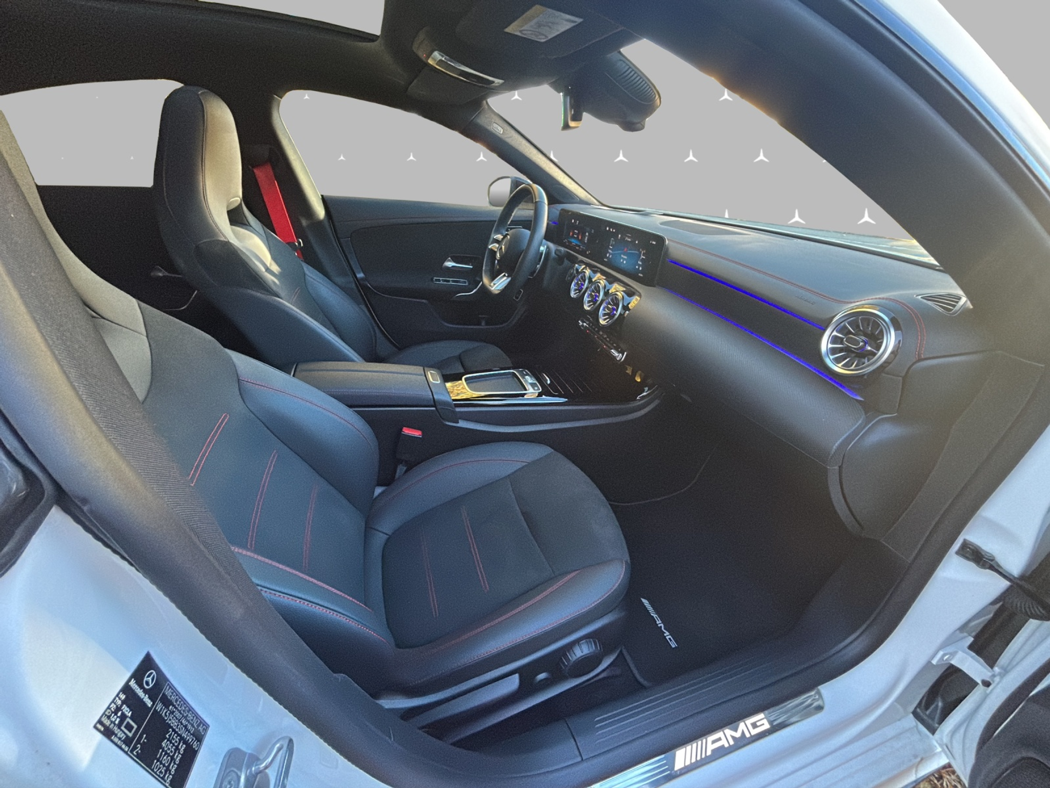 listing desktop thumbnail image 11