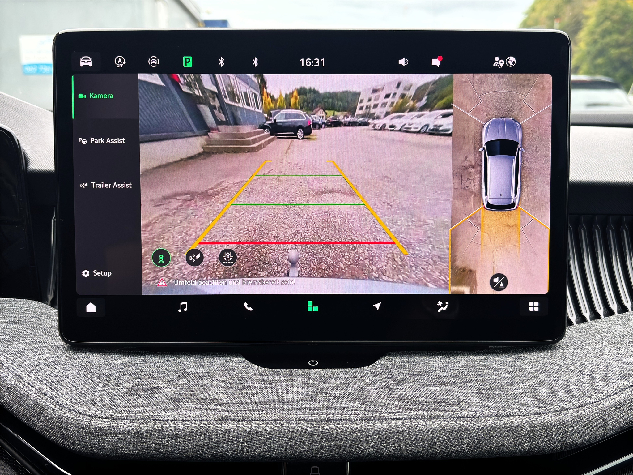 listing desktop thumbnail image 12
