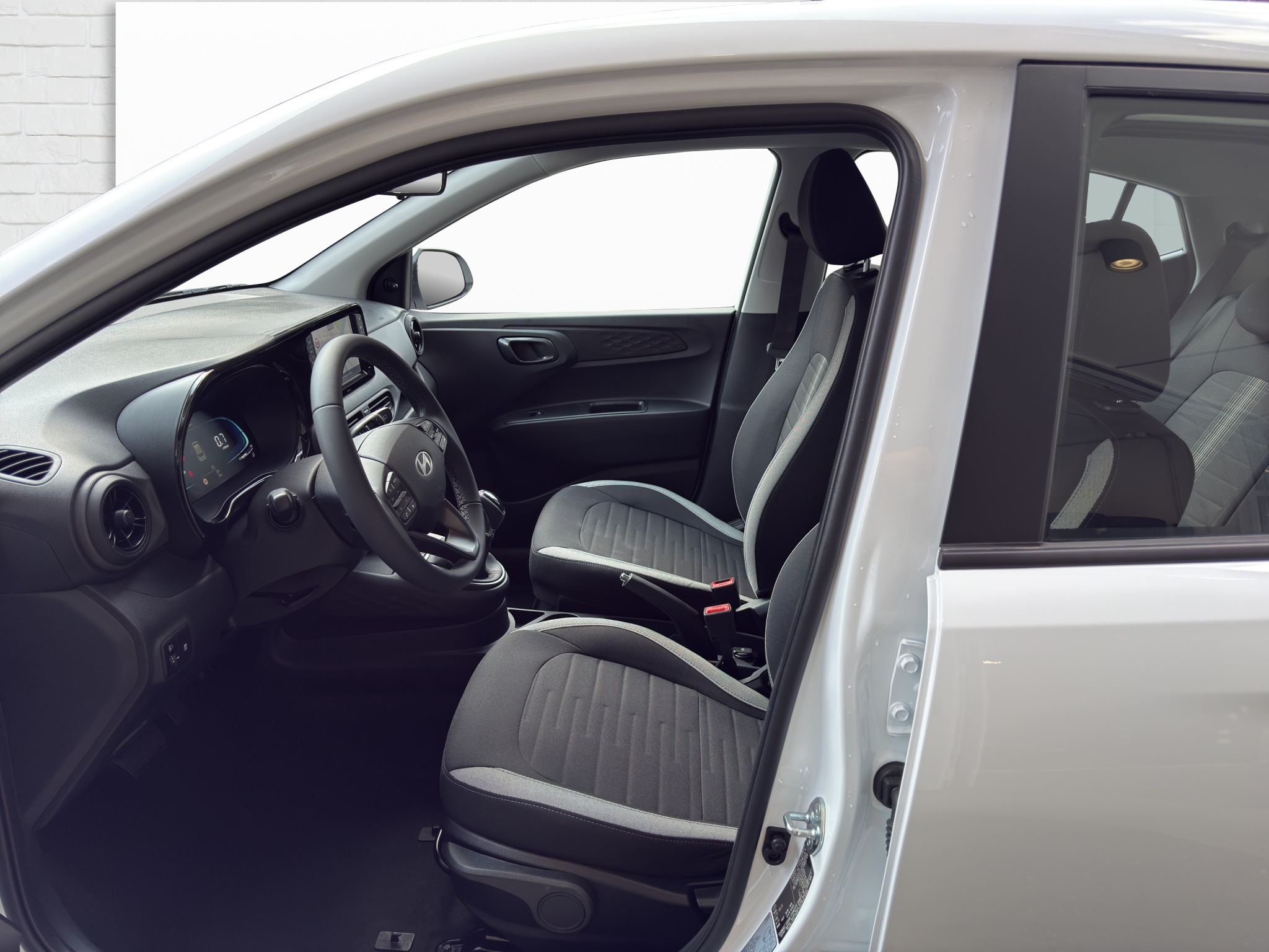 listing desktop thumbnail image 5