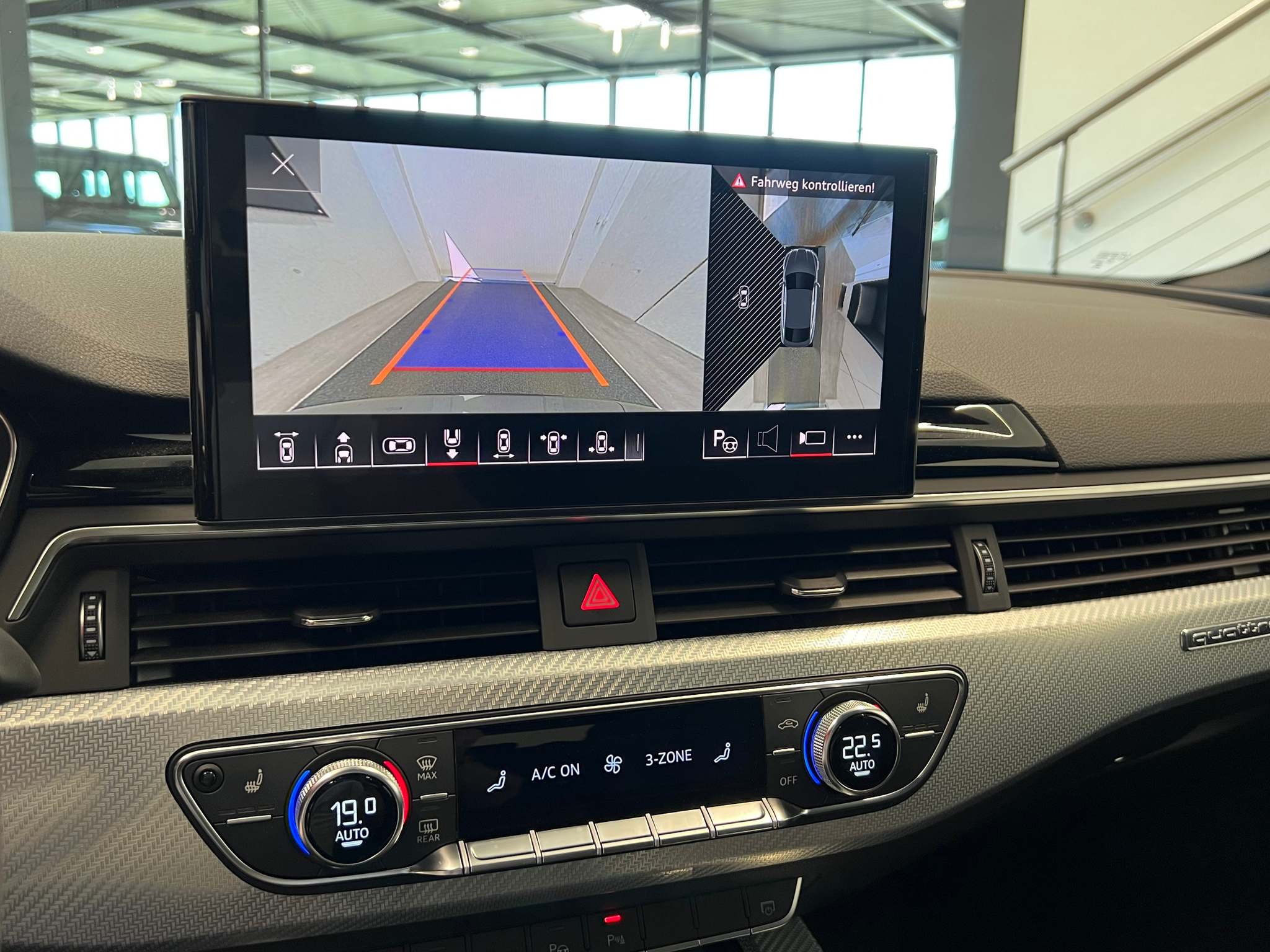 listing desktop thumbnail image 26