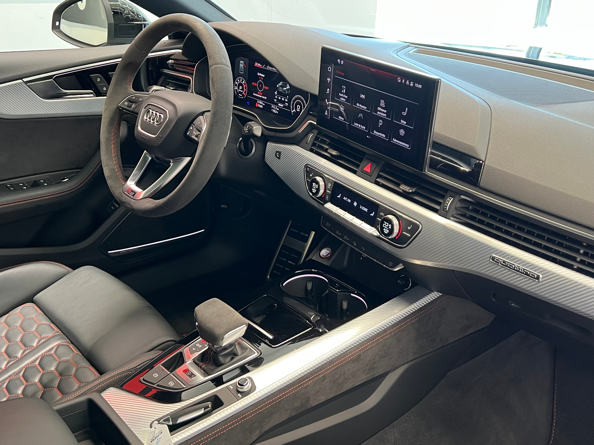 listing desktop thumbnail image 21