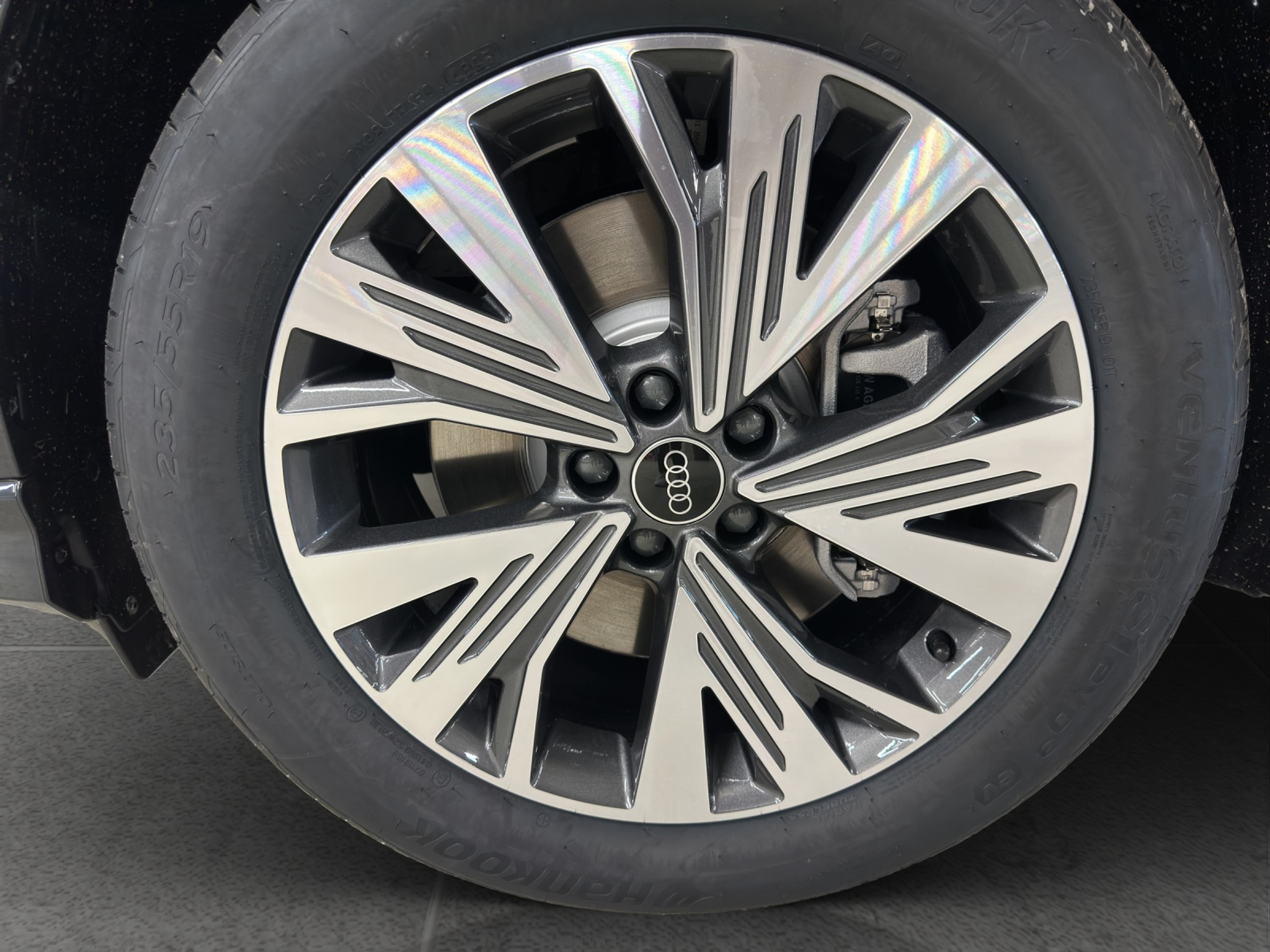 listing desktop thumbnail image 9