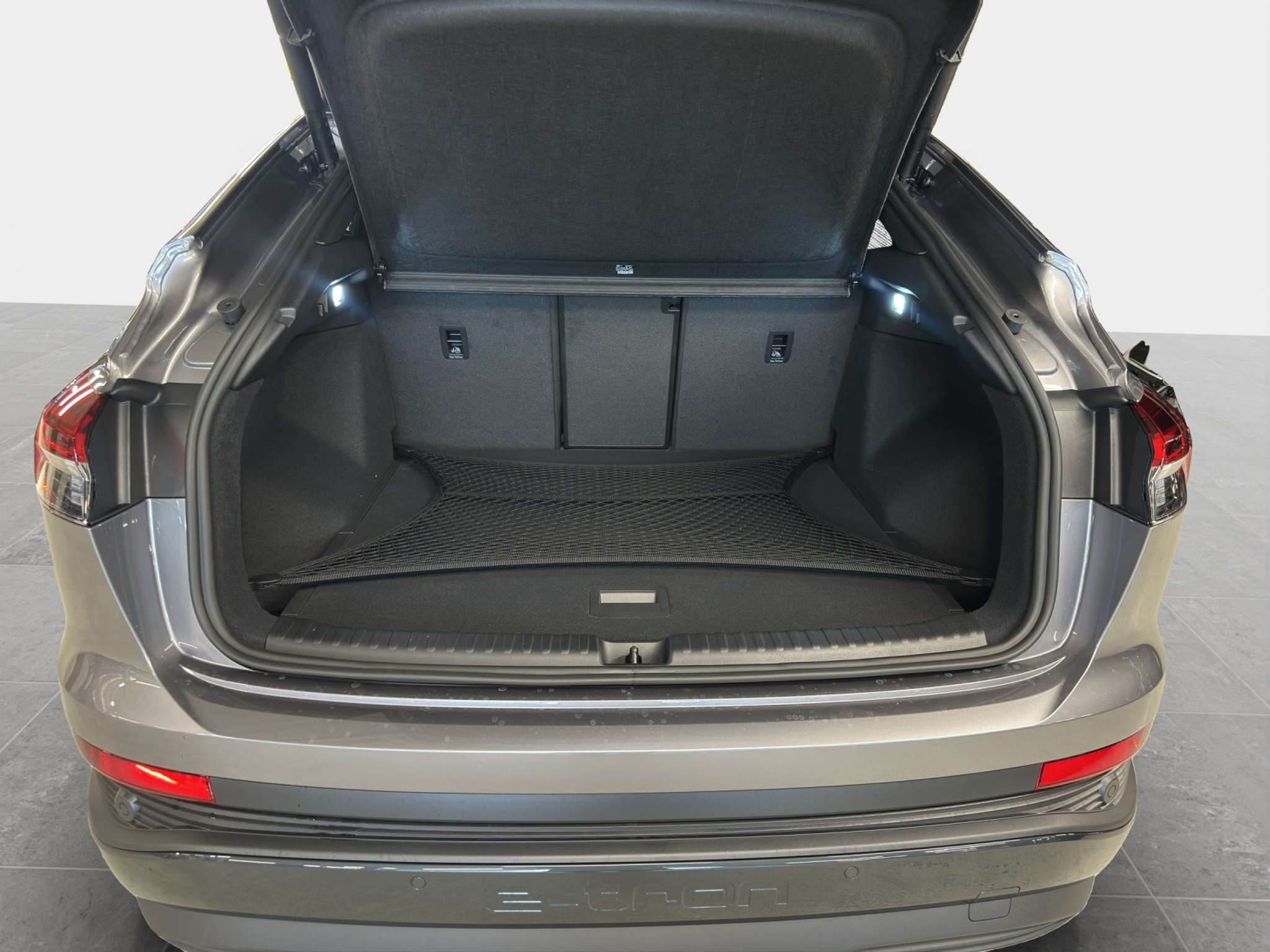 listing desktop thumbnail image 12