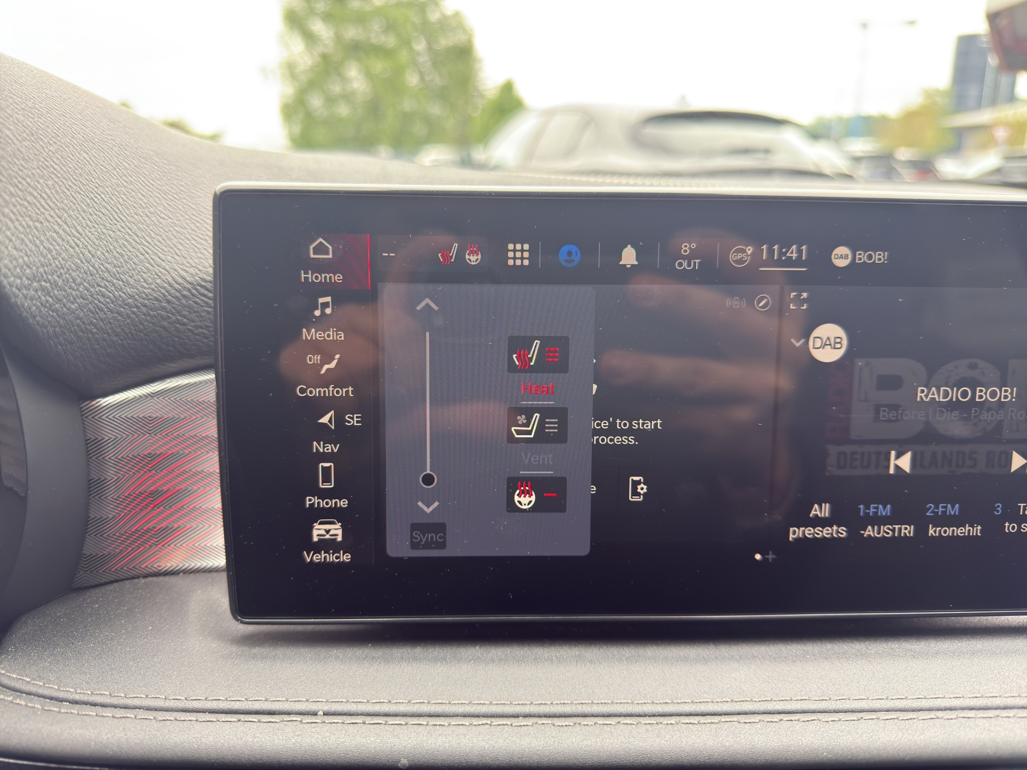 listing desktop thumbnail image 28