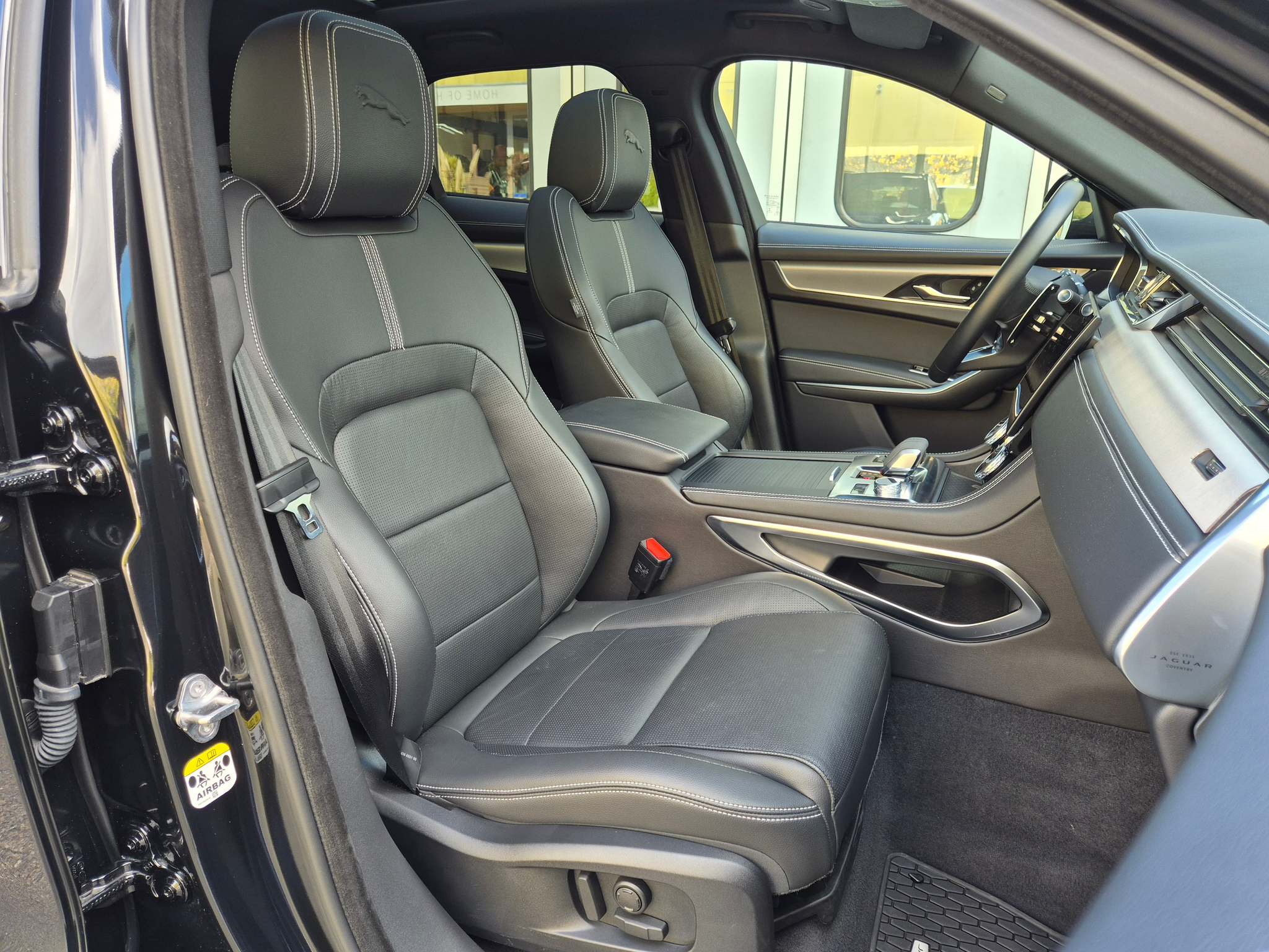 listing desktop thumbnail image 17