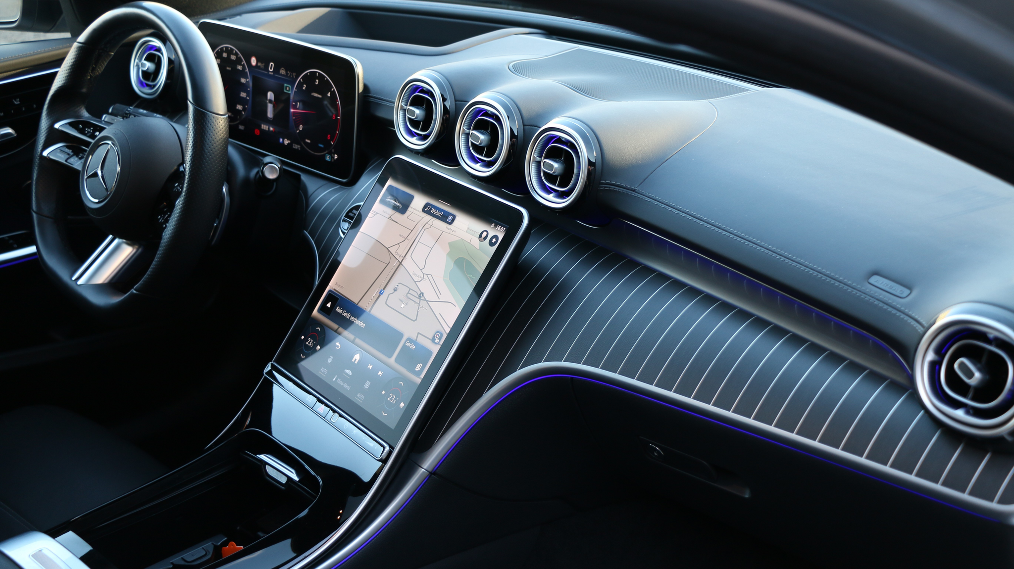 listing desktop thumbnail image 11