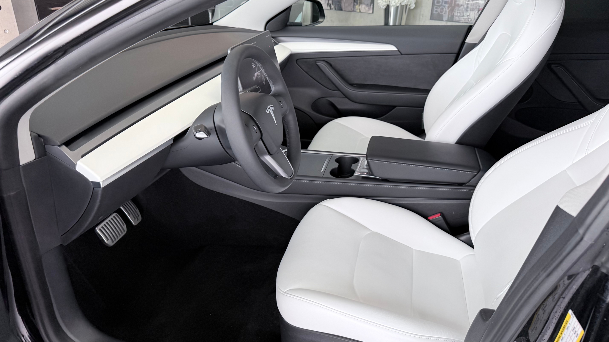 listing desktop thumbnail image 10