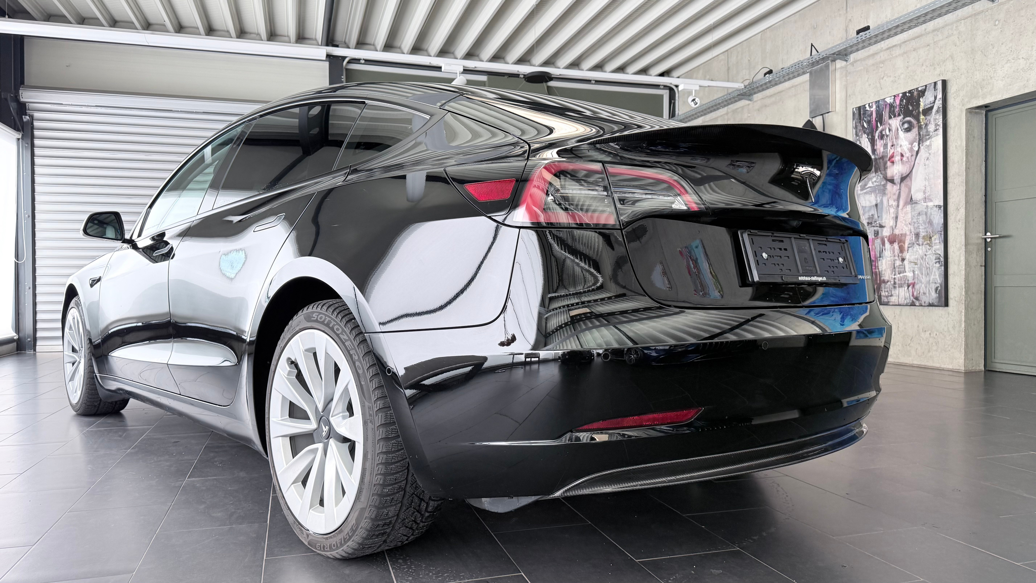 listing desktop thumbnail image 17