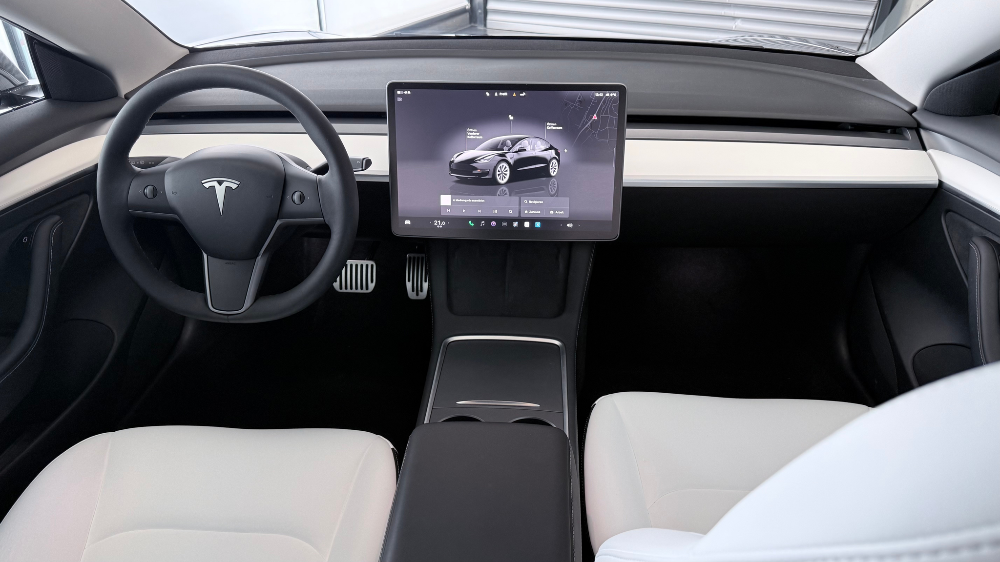 listing desktop thumbnail image 20