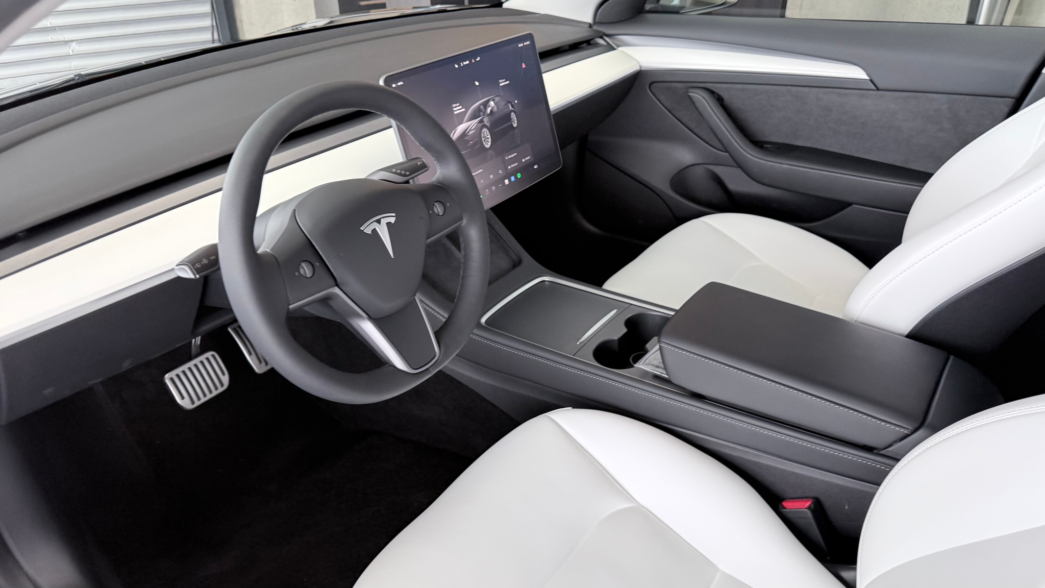 listing desktop thumbnail image 9