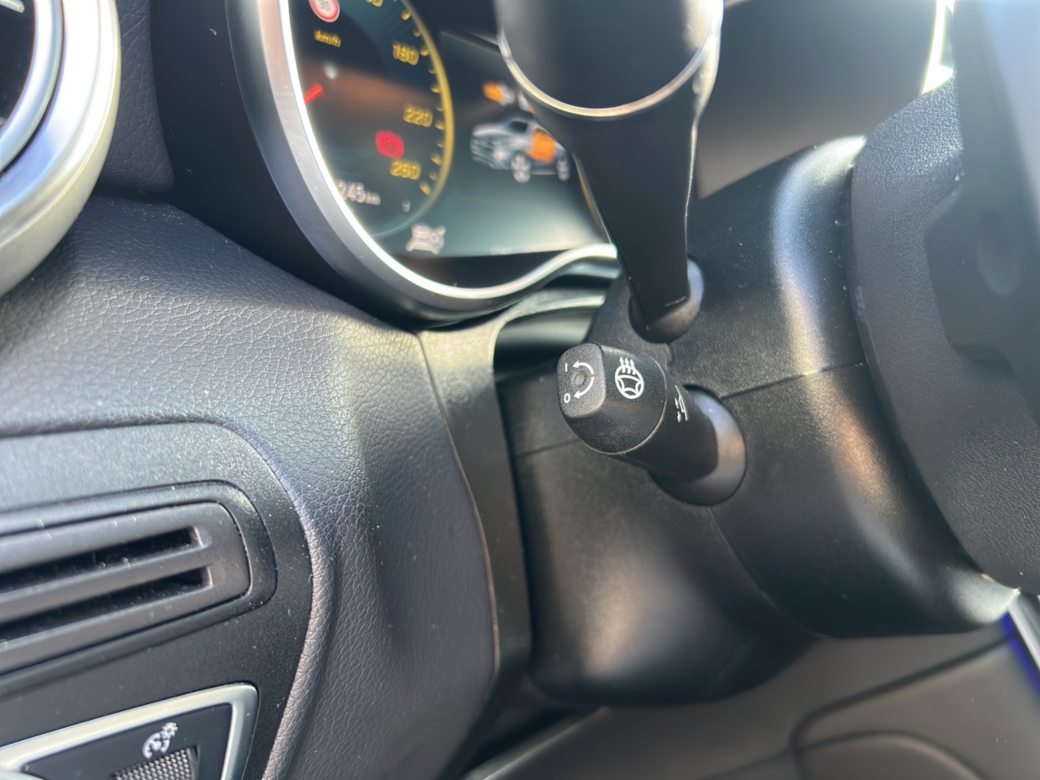 listing desktop thumbnail image 18